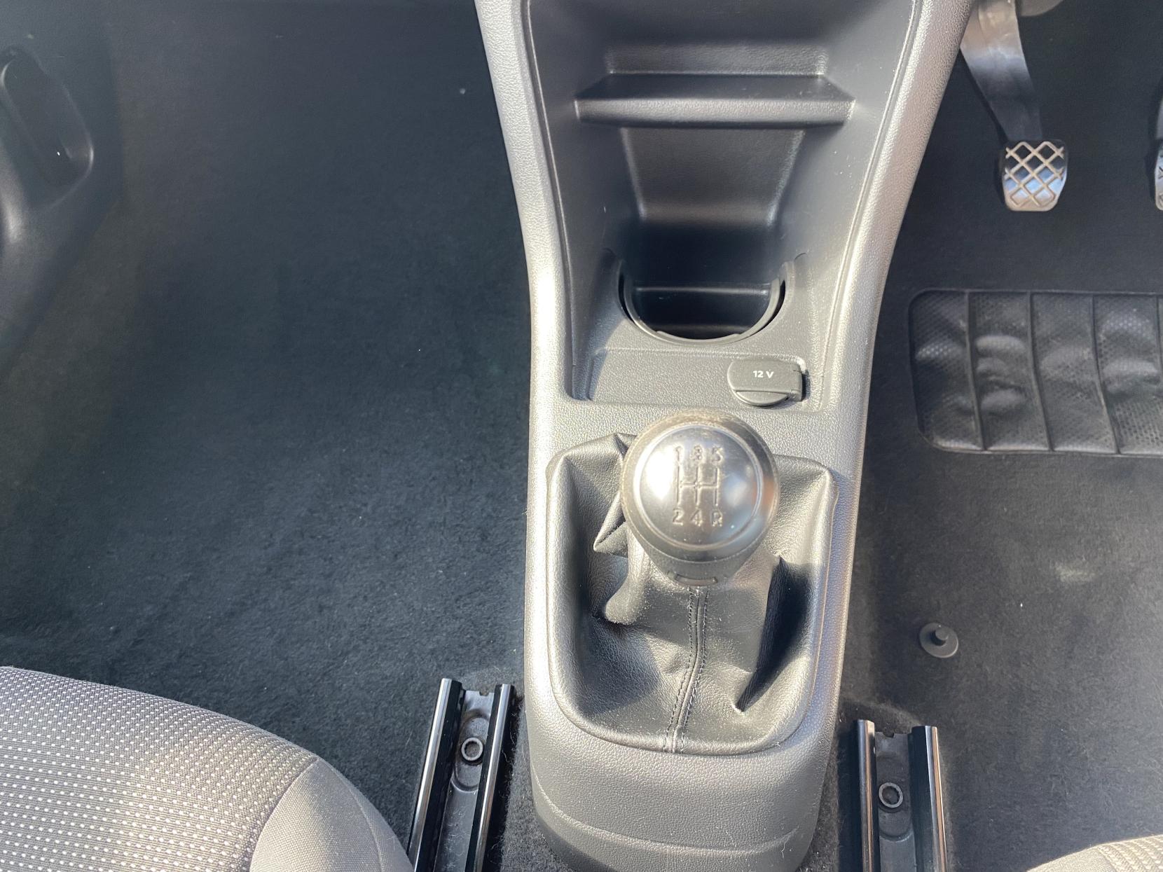 Volkswagen up! 1.0 Take up! Hatchback 3dr Petrol Manual Euro 5 (60 ps)