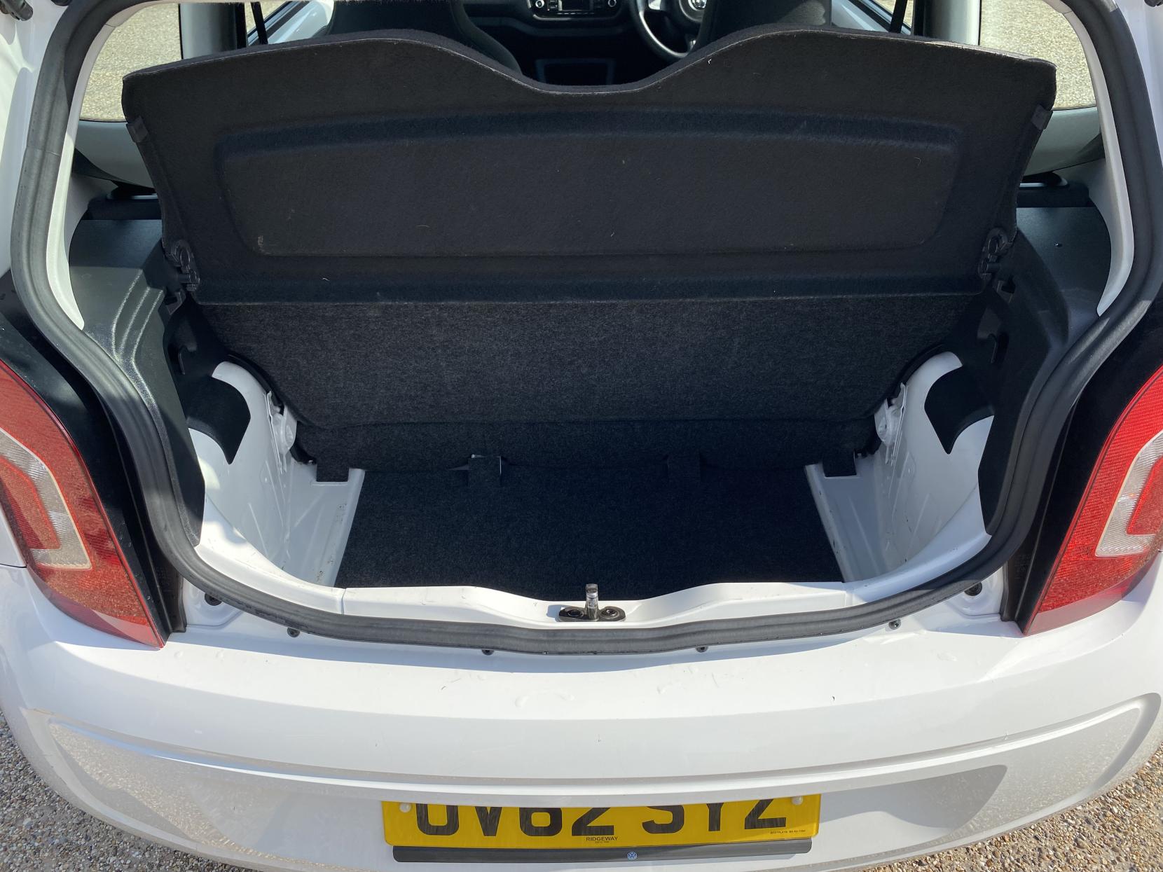 Volkswagen up! 1.0 Take up! Hatchback 3dr Petrol Manual Euro 5 (60 ps)
