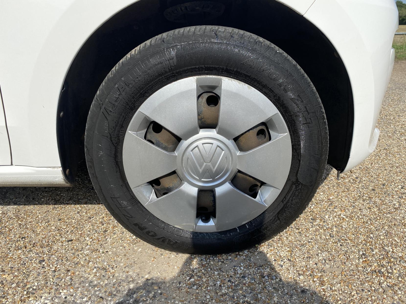 Volkswagen up! 1.0 Take up! Hatchback 3dr Petrol Manual Euro 5 (60 ps)