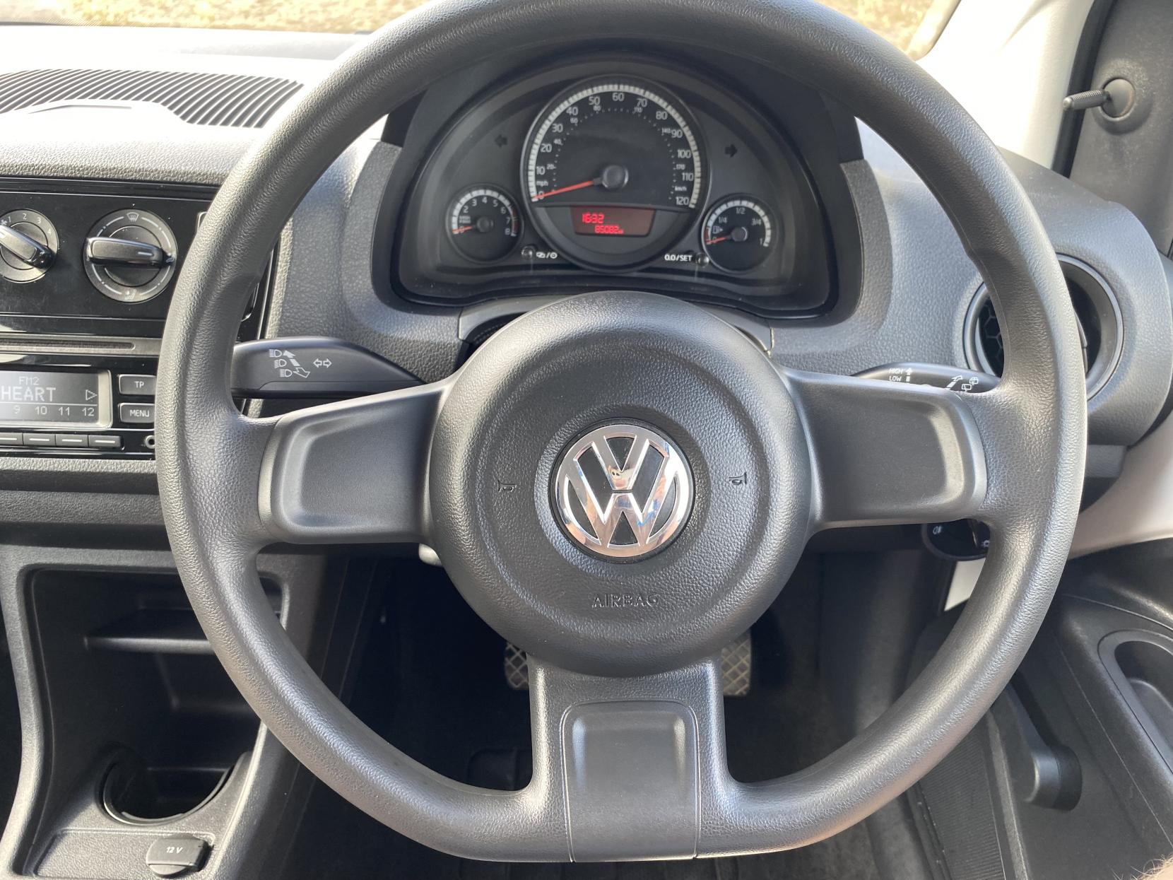 Volkswagen up! 1.0 Take up! Hatchback 3dr Petrol Manual Euro 5 (60 ps)