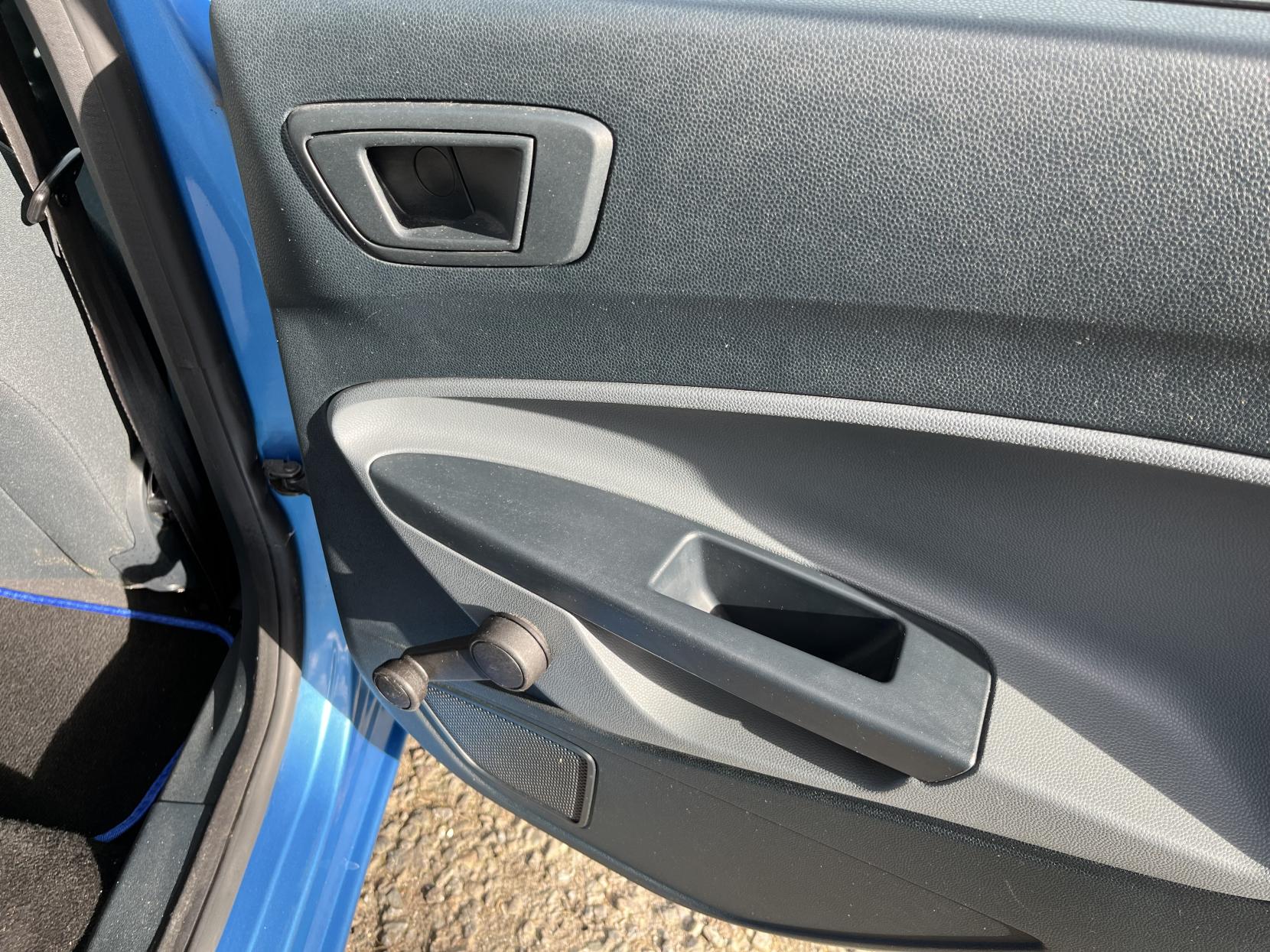 Ford Fiesta 1.4 Zetec Hatchback 5dr Petrol Manual (133 g/km, 94 bhp)