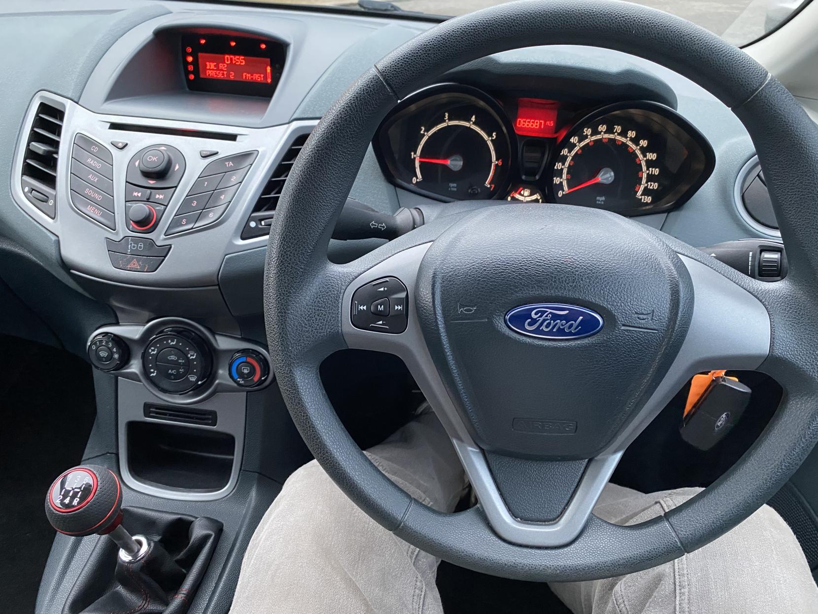 Ford Fiesta 1.25 Edge Hatchback 5dr Petrol Manual (129 g/km, 81 bhp)