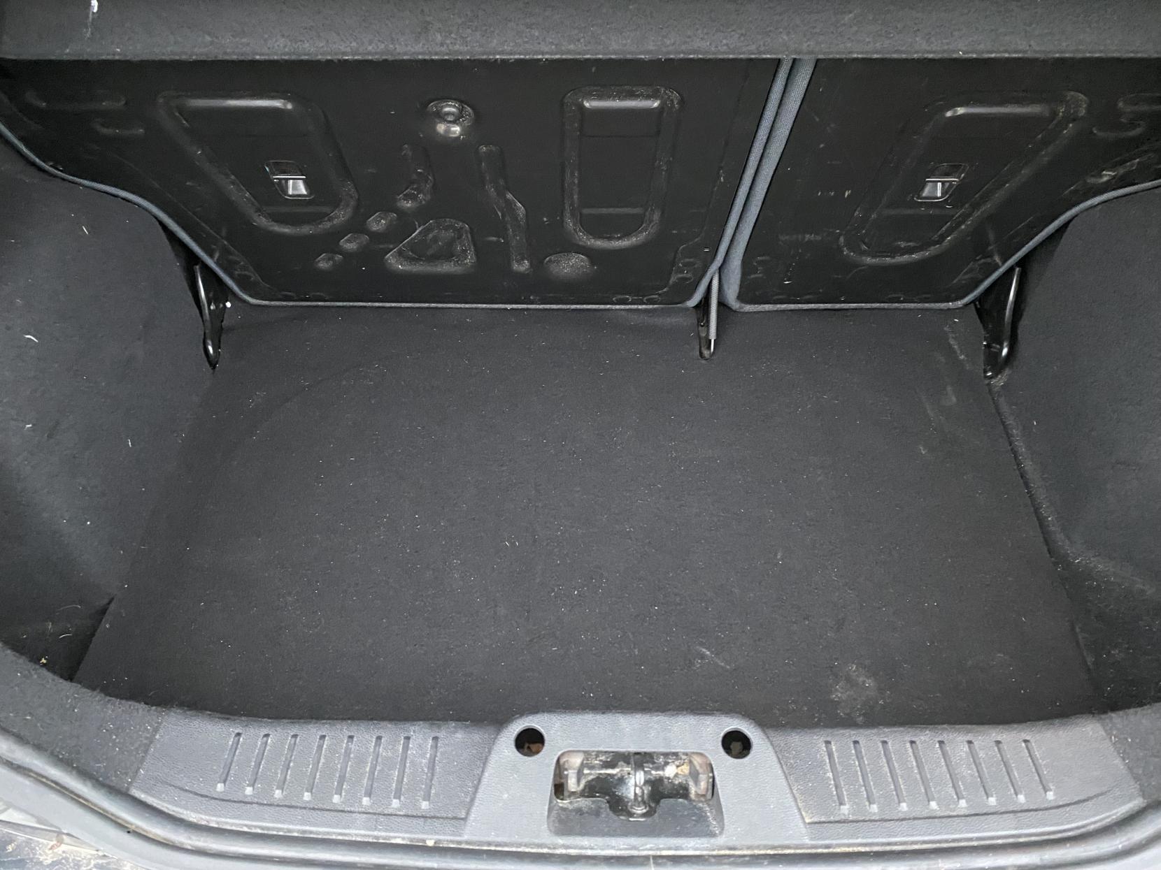 Ford Fiesta 1.25 Edge Hatchback 5dr Petrol Manual (129 g/km, 81 bhp)