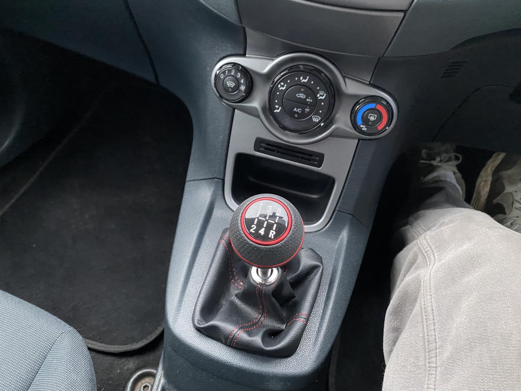 Ford Fiesta 1.25 Edge Hatchback 5dr Petrol Manual (129 g/km, 81 bhp)