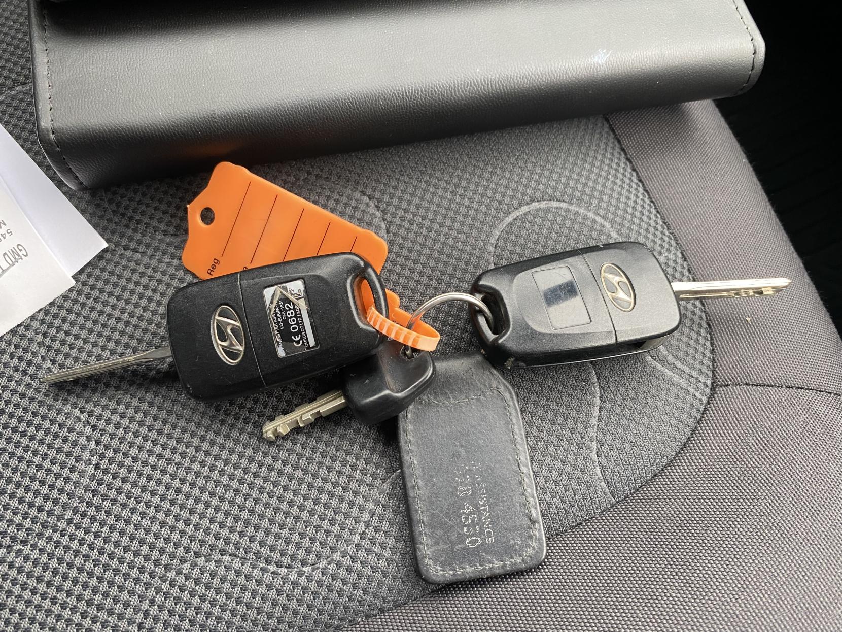 Hyundai i20 1.2 Classic Hatchback 3dr Petrol Manual Euro 5 (77 bhp)