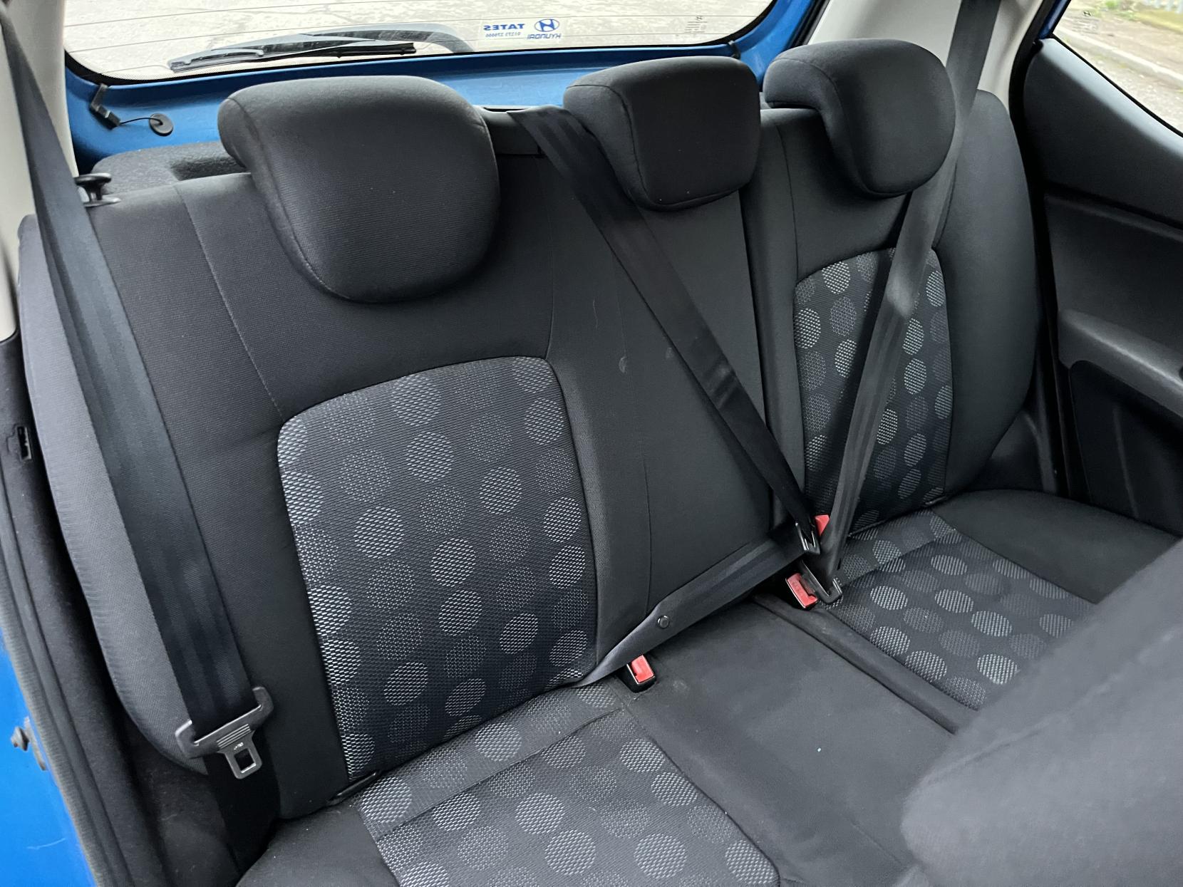 Hyundai i10 1.2 Comfort Hatchback 5dr Petrol Manual Euro 4 (77 bhp)