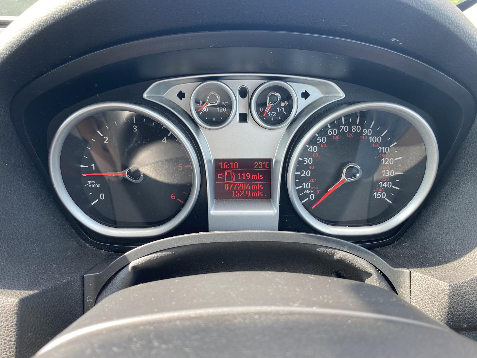 Ford Kuga 2.0 TDCi Titanium SUV 5dr Diesel Manual AWD Euro 4 (136 ps)