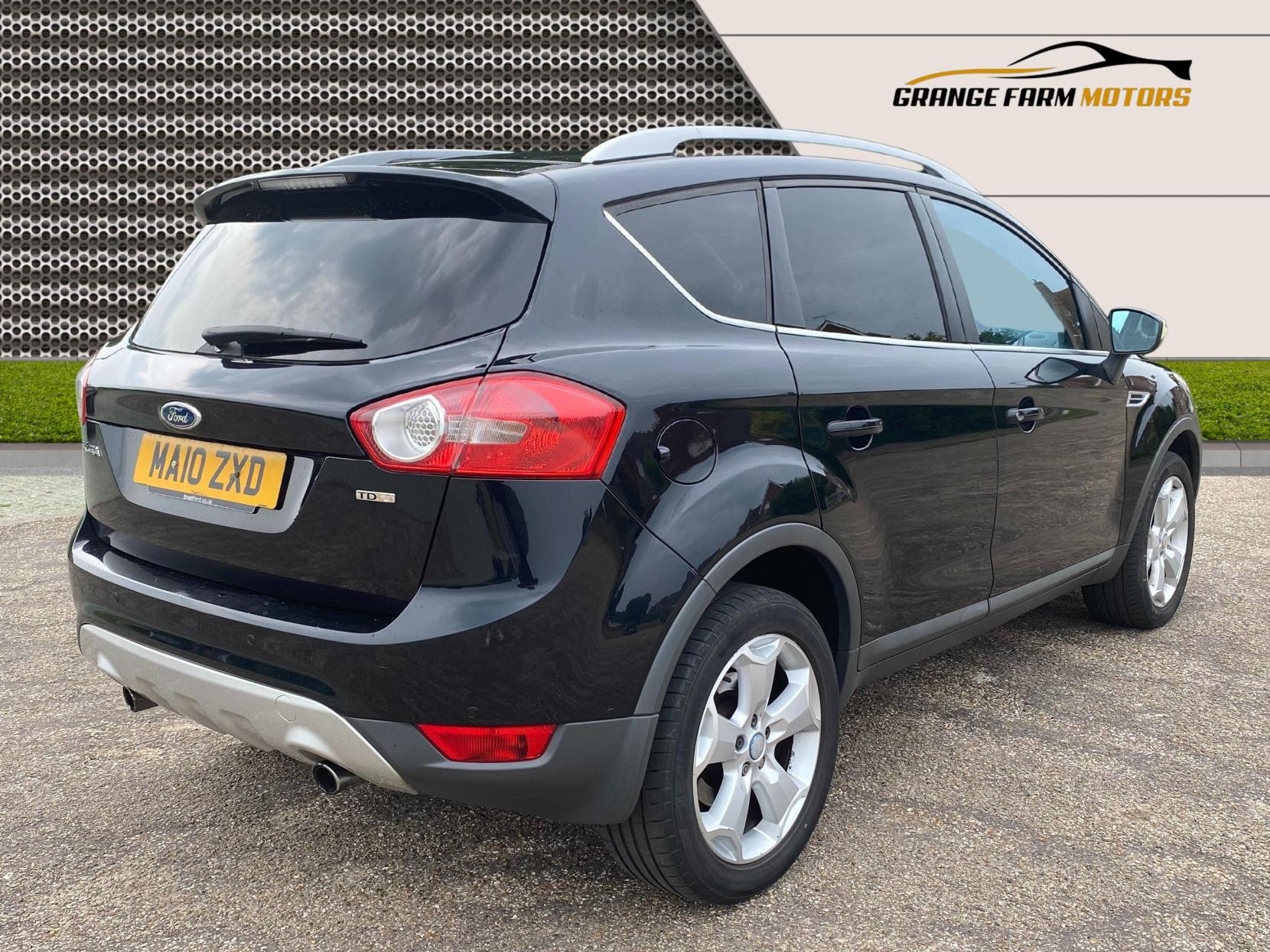 Ford Kuga 2.0 TDCi Titanium SUV 5dr Diesel Manual AWD Euro 4 (136 ps)