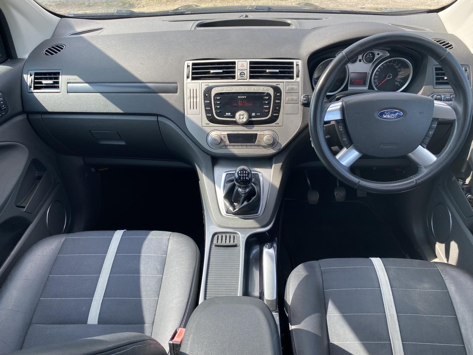 Ford Kuga 2.0 TDCi Titanium SUV 5dr Diesel Manual AWD Euro 4 (136 ps)