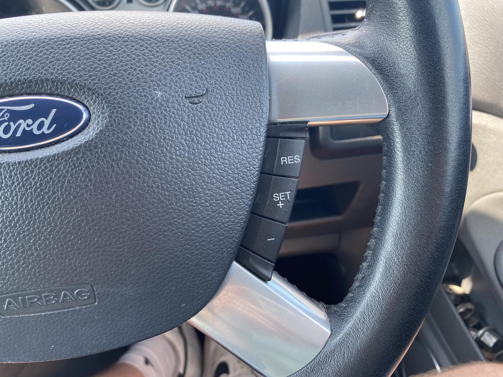 Ford Kuga 2.0 TDCi Titanium SUV 5dr Diesel Manual AWD Euro 4 (136 ps)