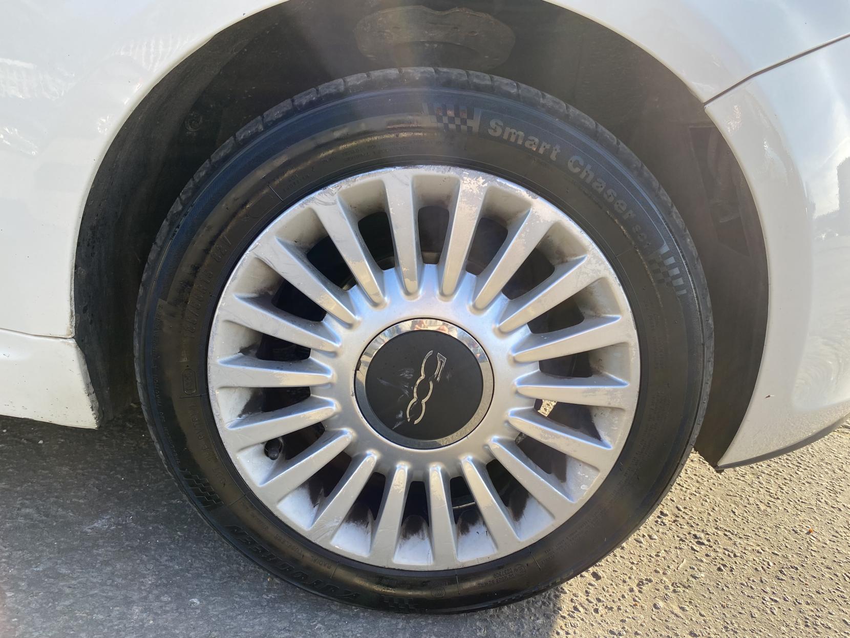 Fiat 500 1.2 Lounge Hatchback 3dr Petrol Manual Euro 5 (s/s) (69 bhp)