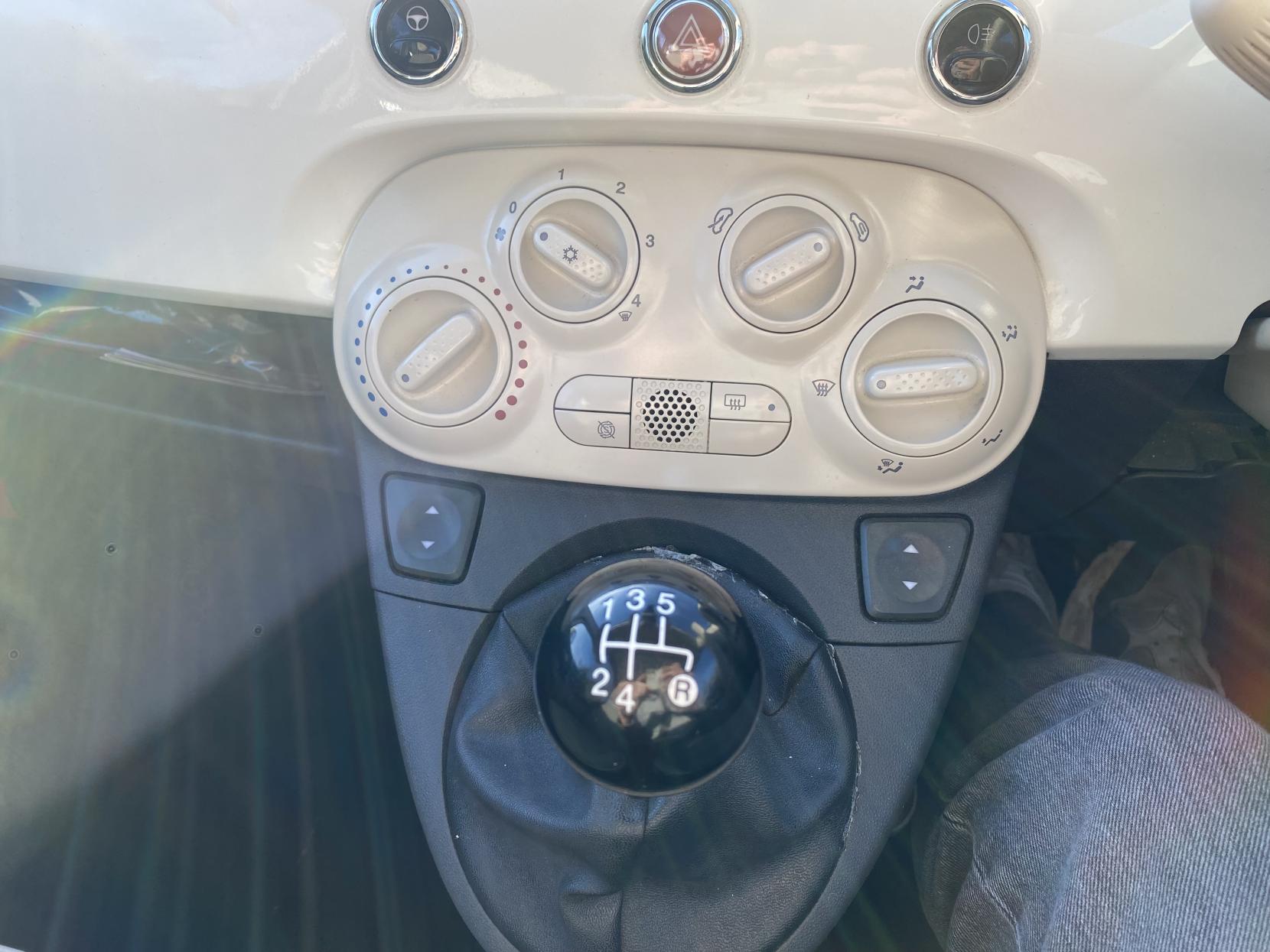 Fiat 500 1.2 Lounge Hatchback 3dr Petrol Manual Euro 5 (s/s) (69 bhp)