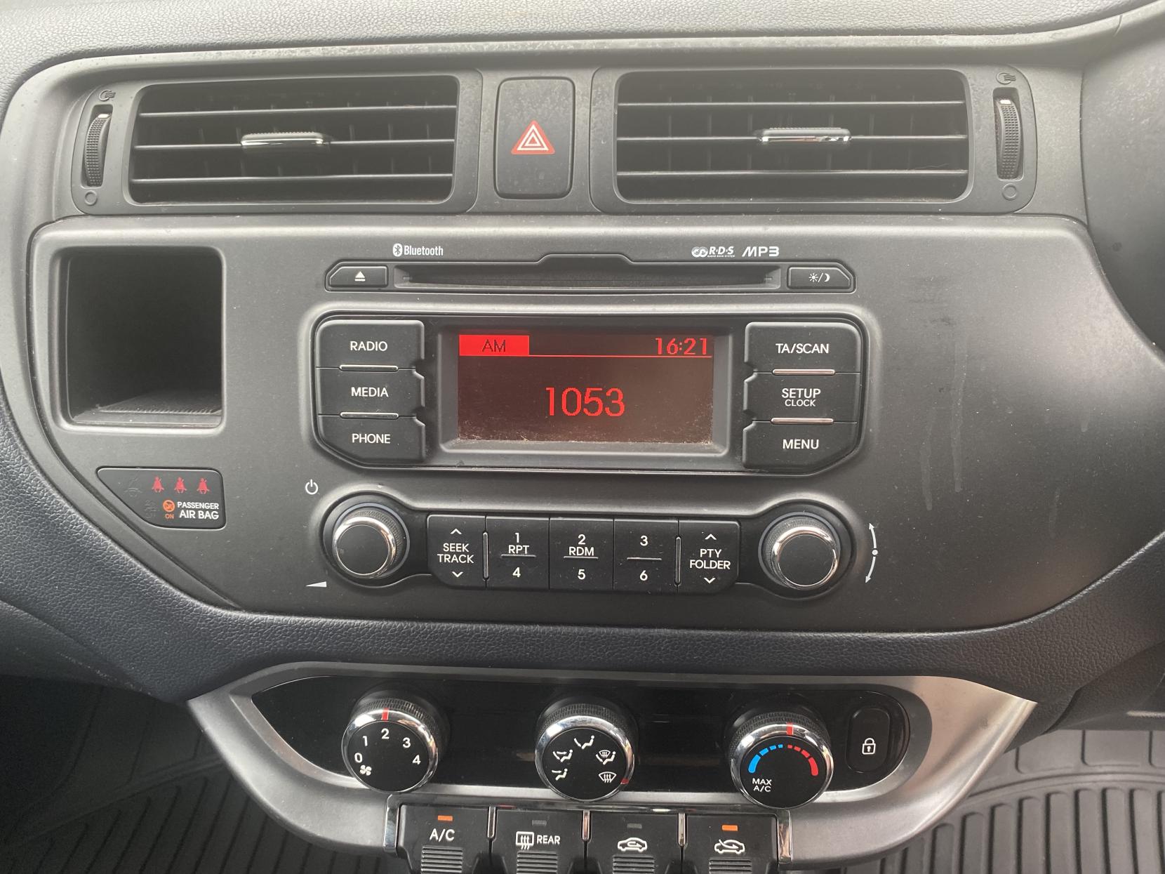 Kia Rio 1.25 2 Hatchback 5dr Petrol Manual Euro 5 (84 bhp)