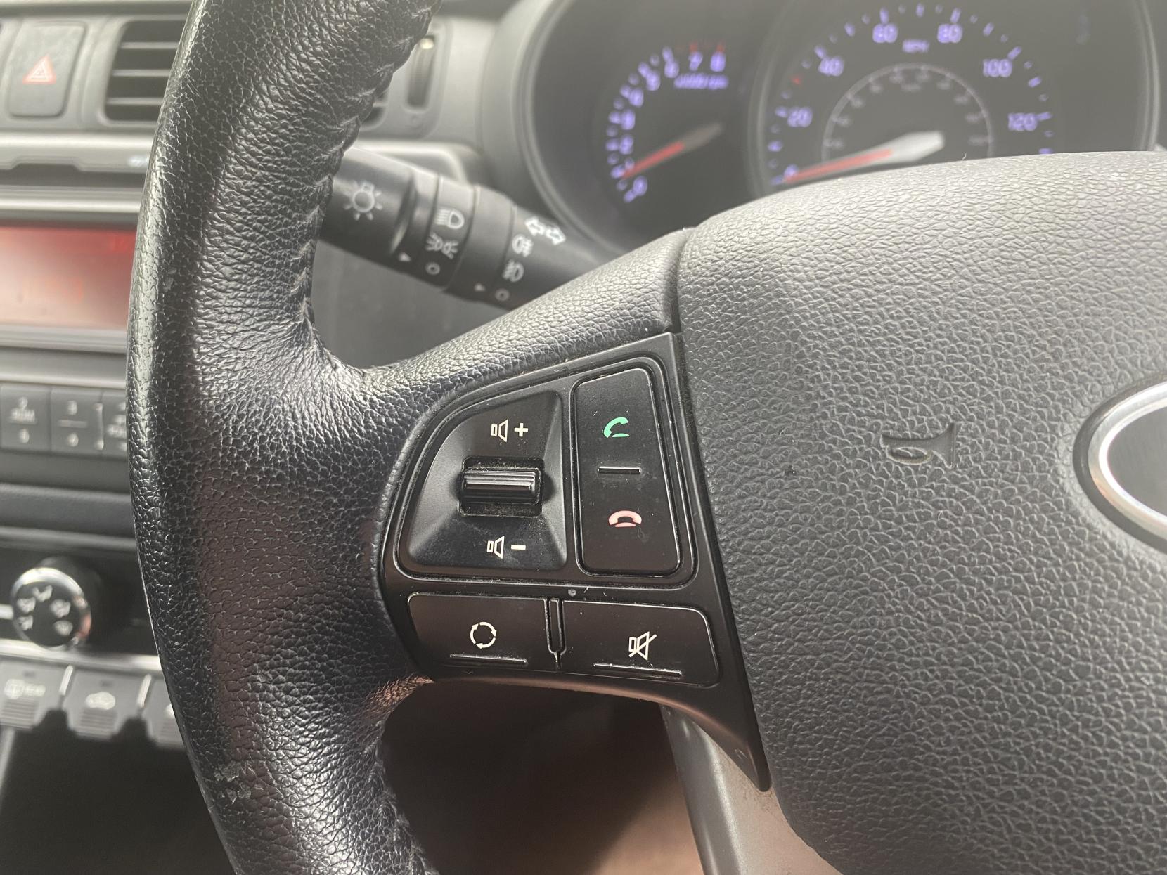 Kia Rio 1.25 2 Hatchback 5dr Petrol Manual Euro 5 (84 bhp)