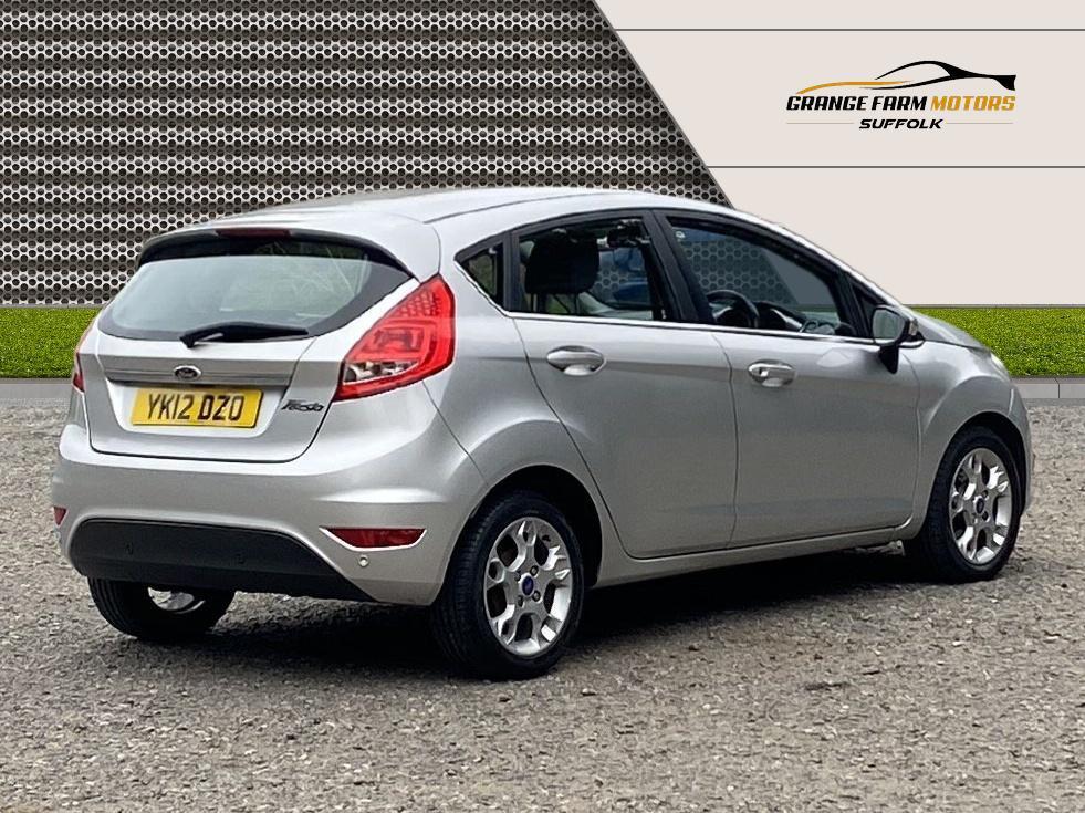 Ford Fiesta 1.25 Zetec Hatchback 5dr Petrol Manual (129 g/km, 81 bhp)