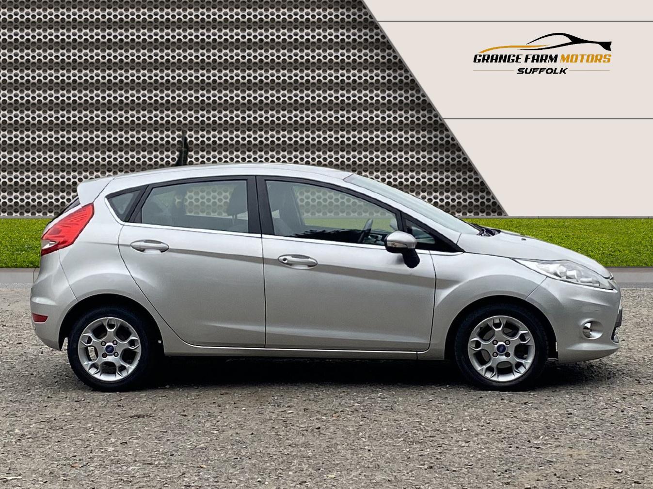 Ford Fiesta 1.25 Zetec Hatchback 5dr Petrol Manual (129 g/km, 81 bhp)