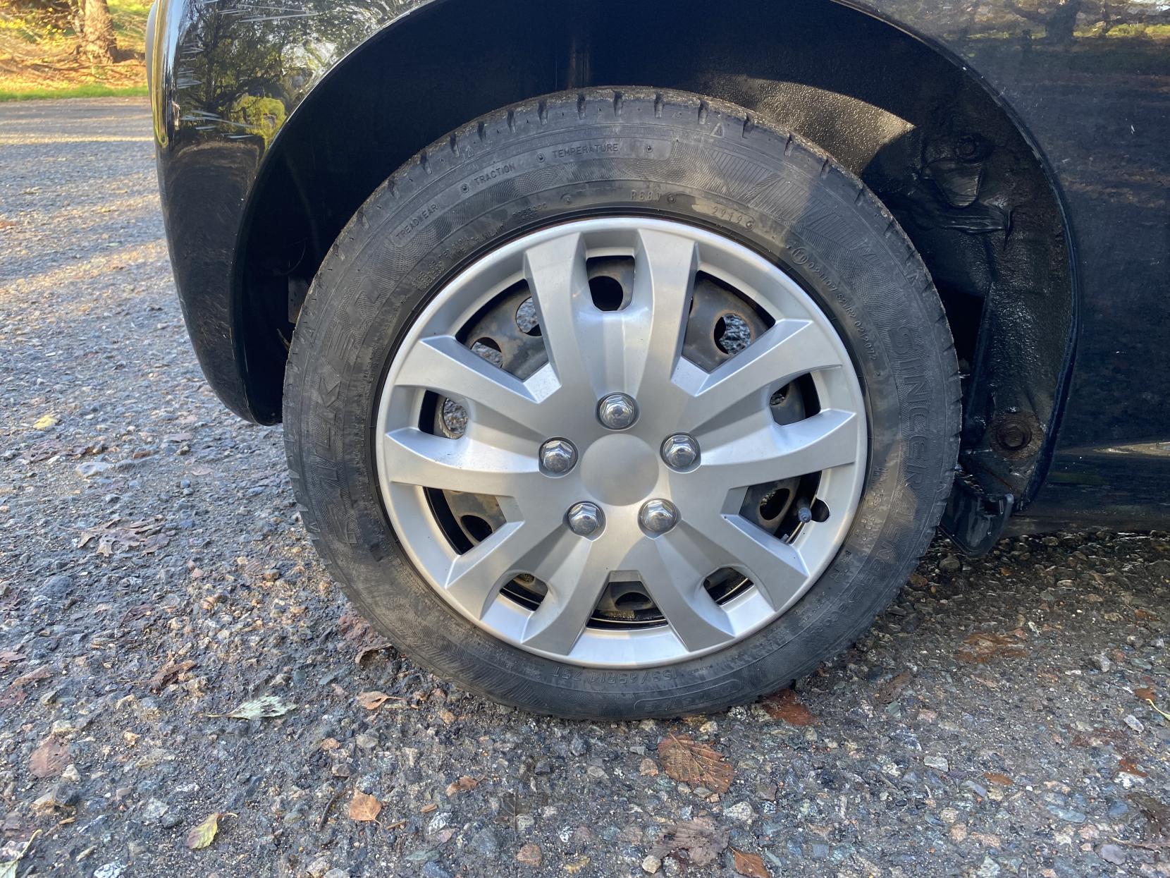 Peugeot 107 1.0 12V Urban Hatchback 3dr Petrol Manual Euro 5 (68 ps)