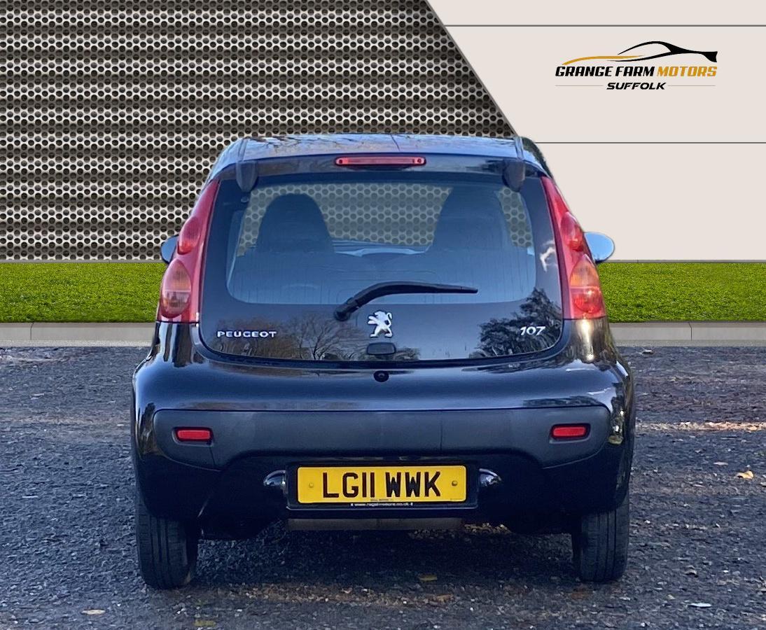 Peugeot 107 1.0 12V Urban Hatchback 3dr Petrol Manual Euro 5 (68 ps)