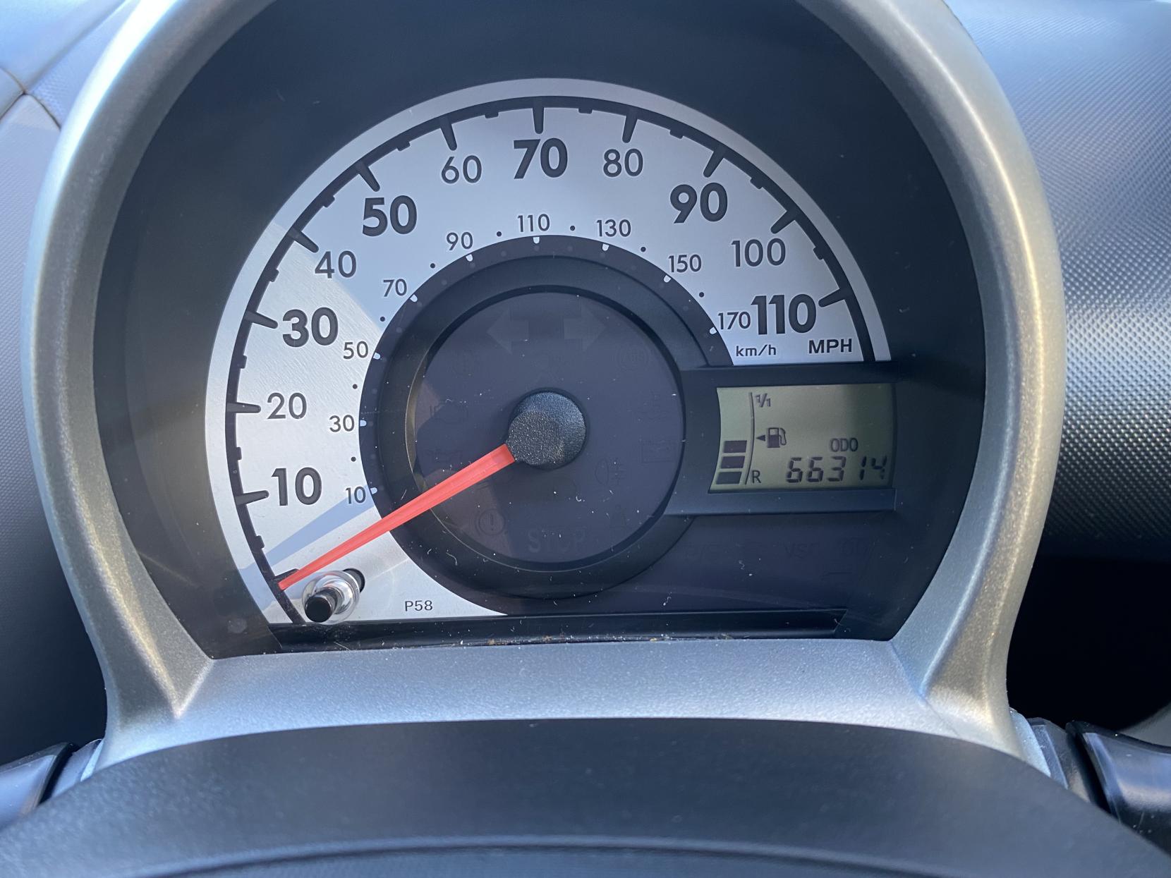 Peugeot 107 1.0 12V Urban Hatchback 3dr Petrol Manual Euro 5 (68 ps)