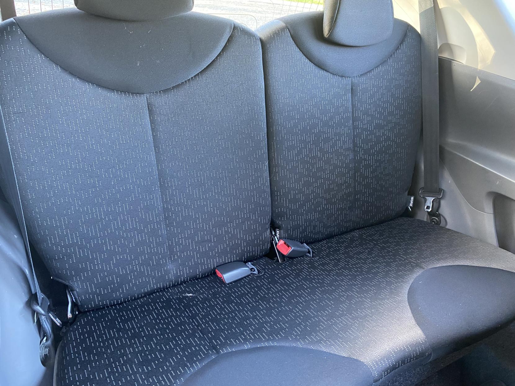 Peugeot 107 1.0 12V Urban Hatchback 3dr Petrol Manual Euro 5 (68 ps)