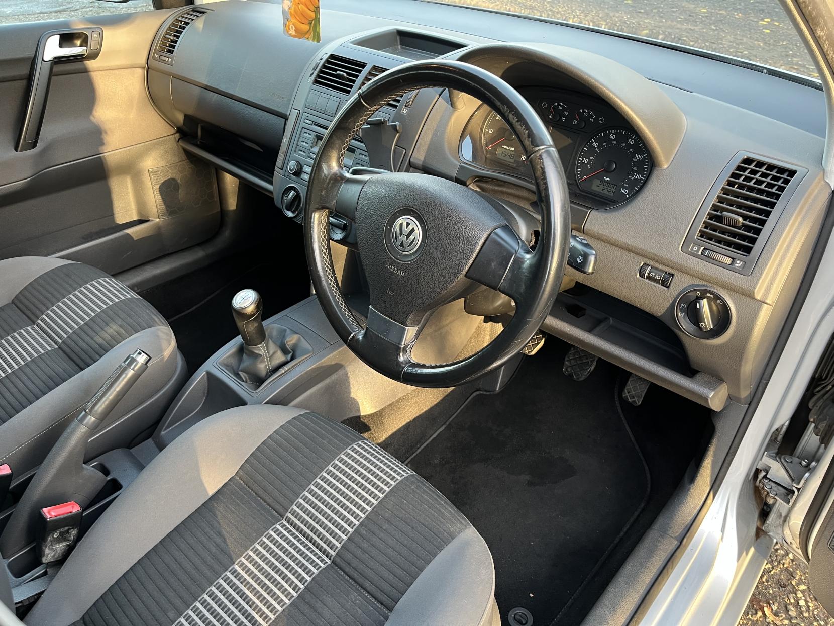 Volkswagen Polo 1.4 Match Hatchback 5dr Petrol Manual (150 g/km, 79 bhp)