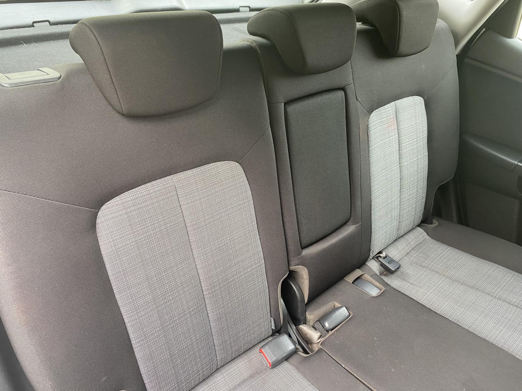 Kia Venga 1.4 EcoDynamics 1 MPV 5dr Petrol Manual Euro 5 (s/s) (89 bhp)