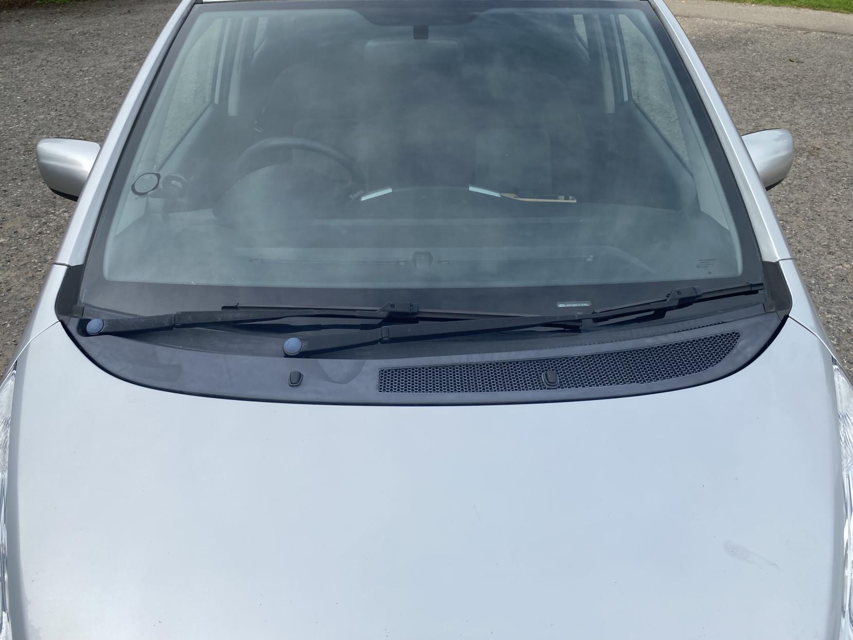 Kia Venga 1.4 EcoDynamics 1 MPV 5dr Petrol Manual Euro 5 (s/s) (89 bhp)