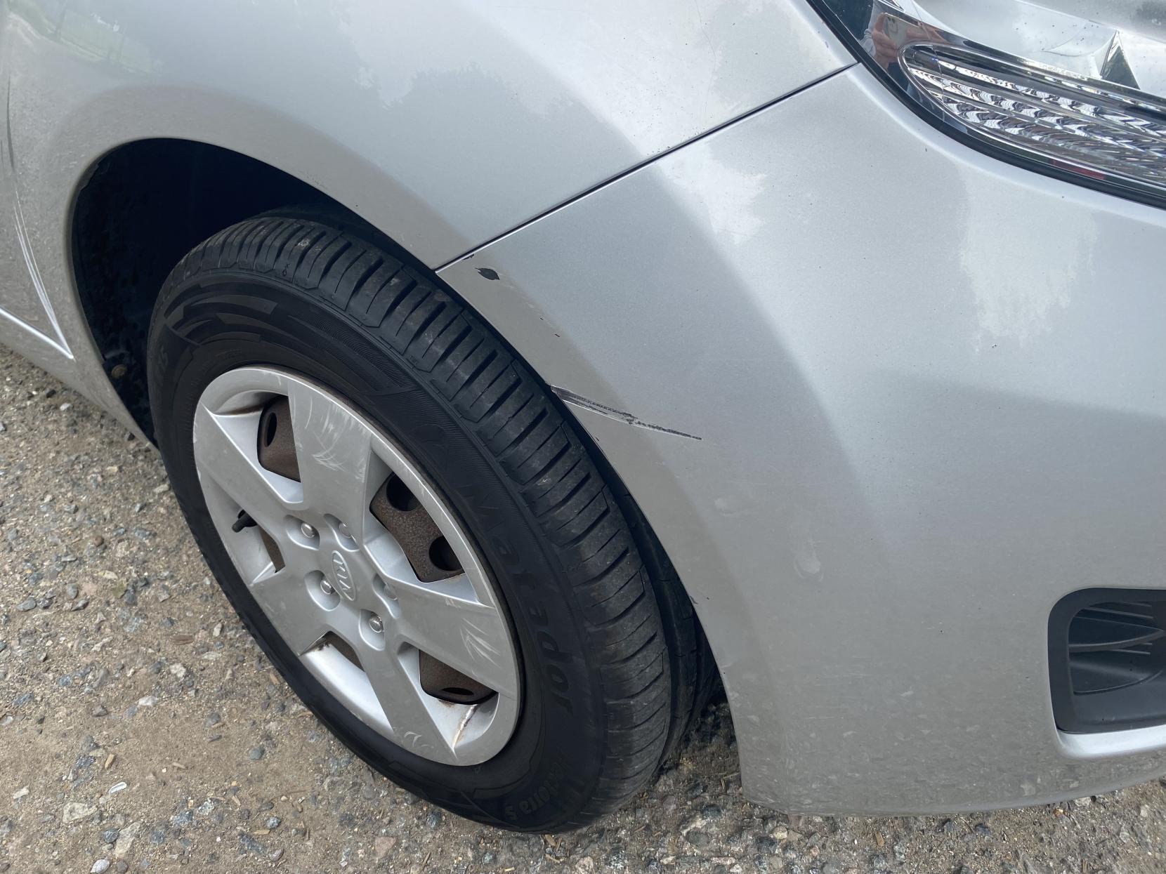 Kia Venga 1.4 EcoDynamics 1 MPV 5dr Petrol Manual Euro 5 (s/s) (89 bhp)