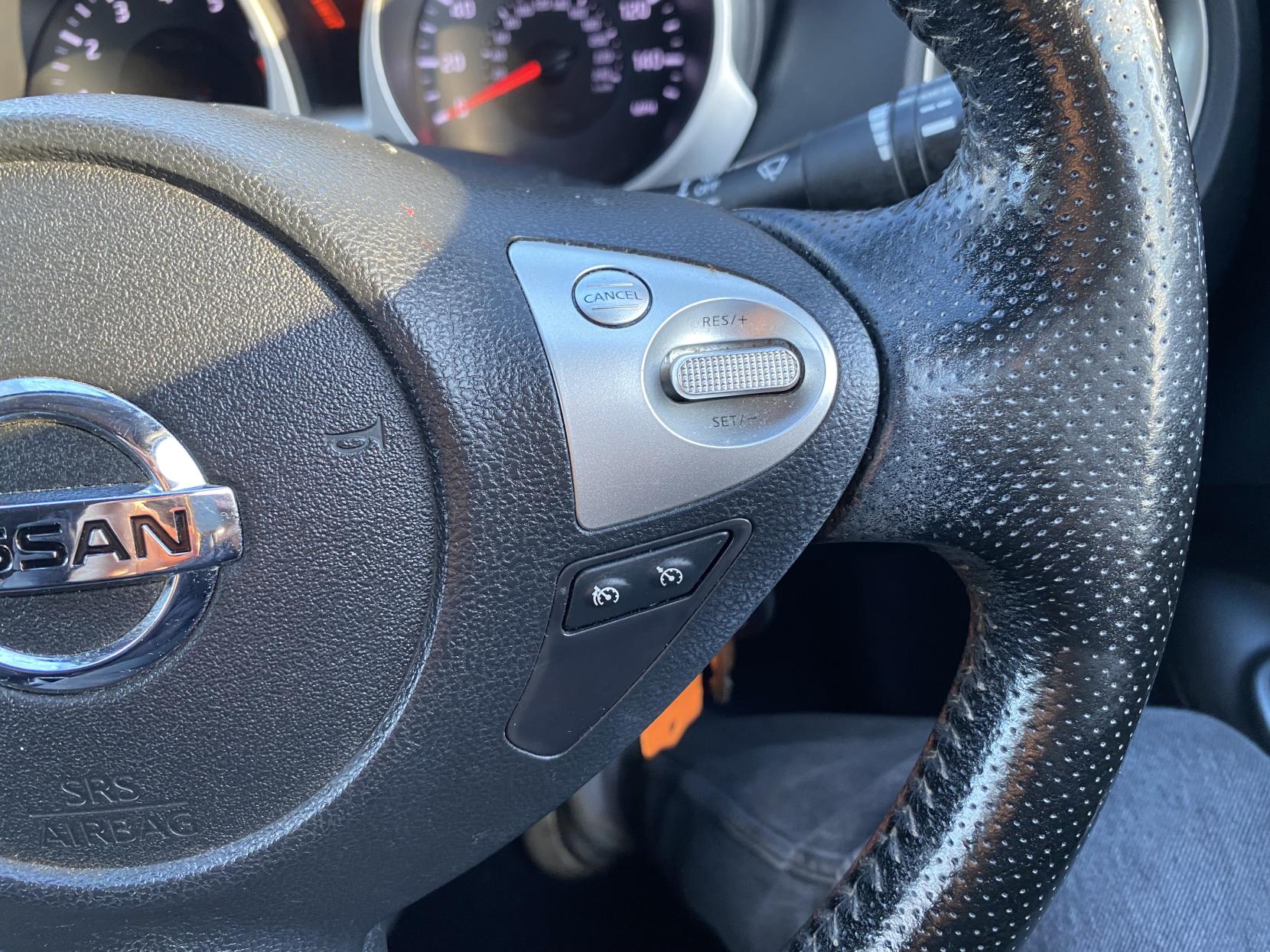 Nissan Juke 1.6 Acenta Premium SUV 5dr Petrol Manual Euro 5 (s/s) (117 ps)