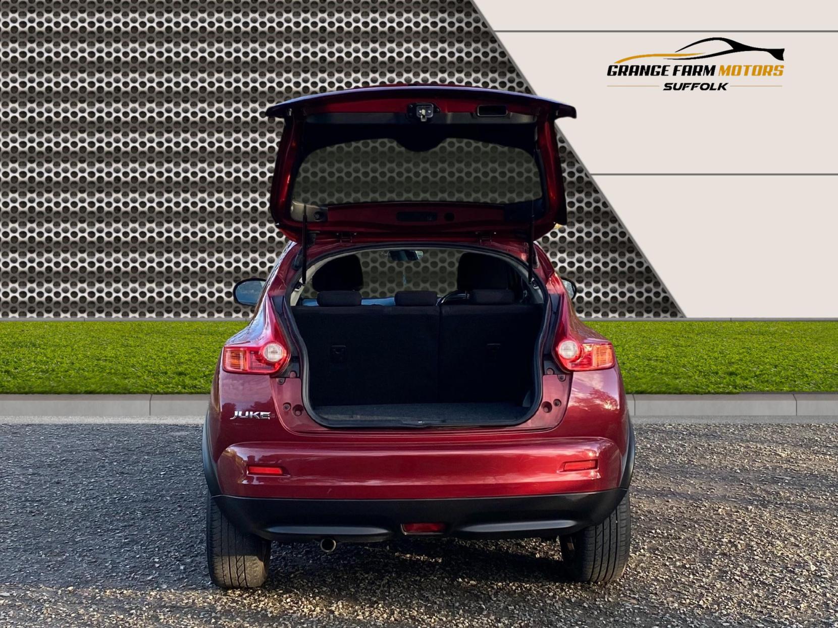 Nissan Juke 1.6 Acenta Premium SUV 5dr Petrol Manual Euro 5 (s/s) (117 ps)