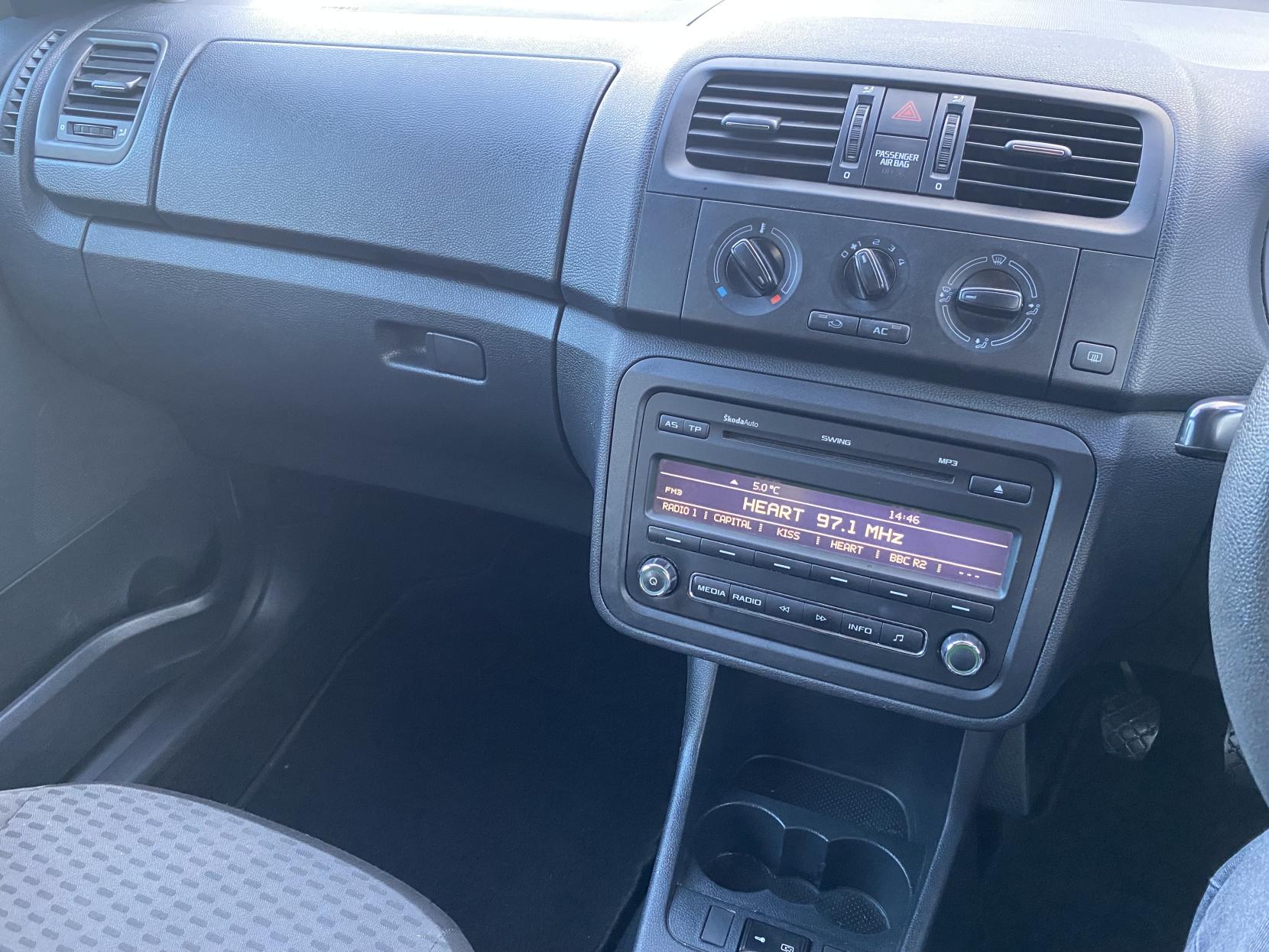 Skoda Fabia 1.2 SE Hatchback 5dr Petrol Manual Euro 5 (69 ps)