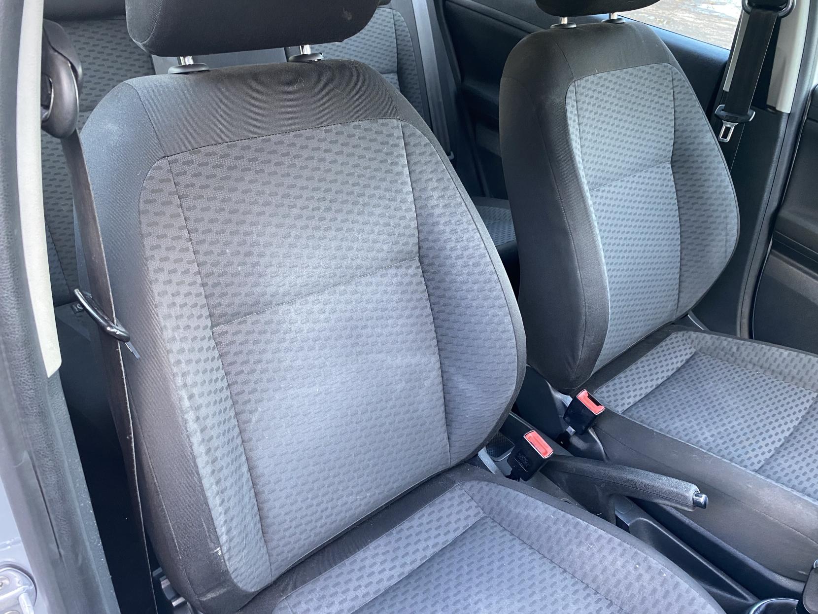 Skoda Fabia 1.2 SE Hatchback 5dr Petrol Manual Euro 5 (69 ps)