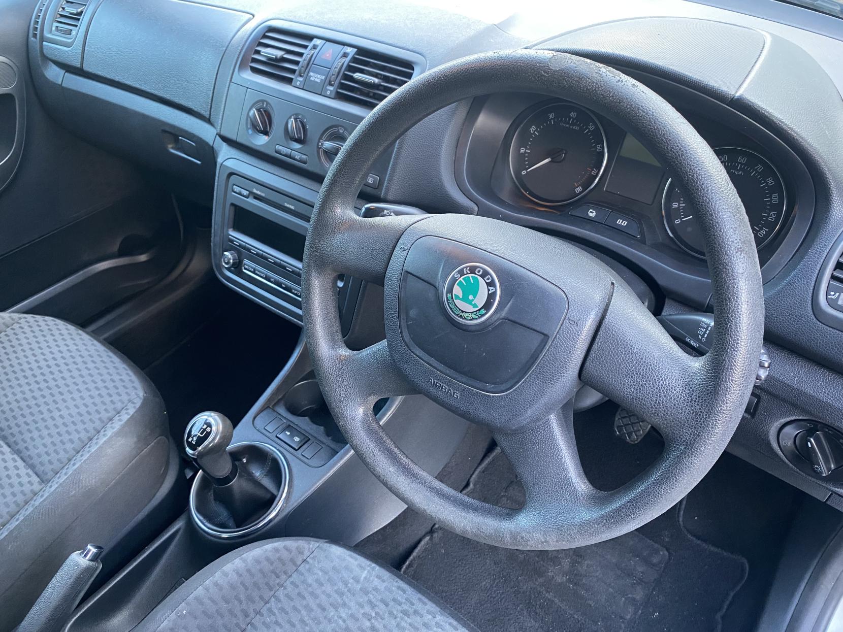 Skoda Fabia 1.2 SE Hatchback 5dr Petrol Manual Euro 5 (69 ps)