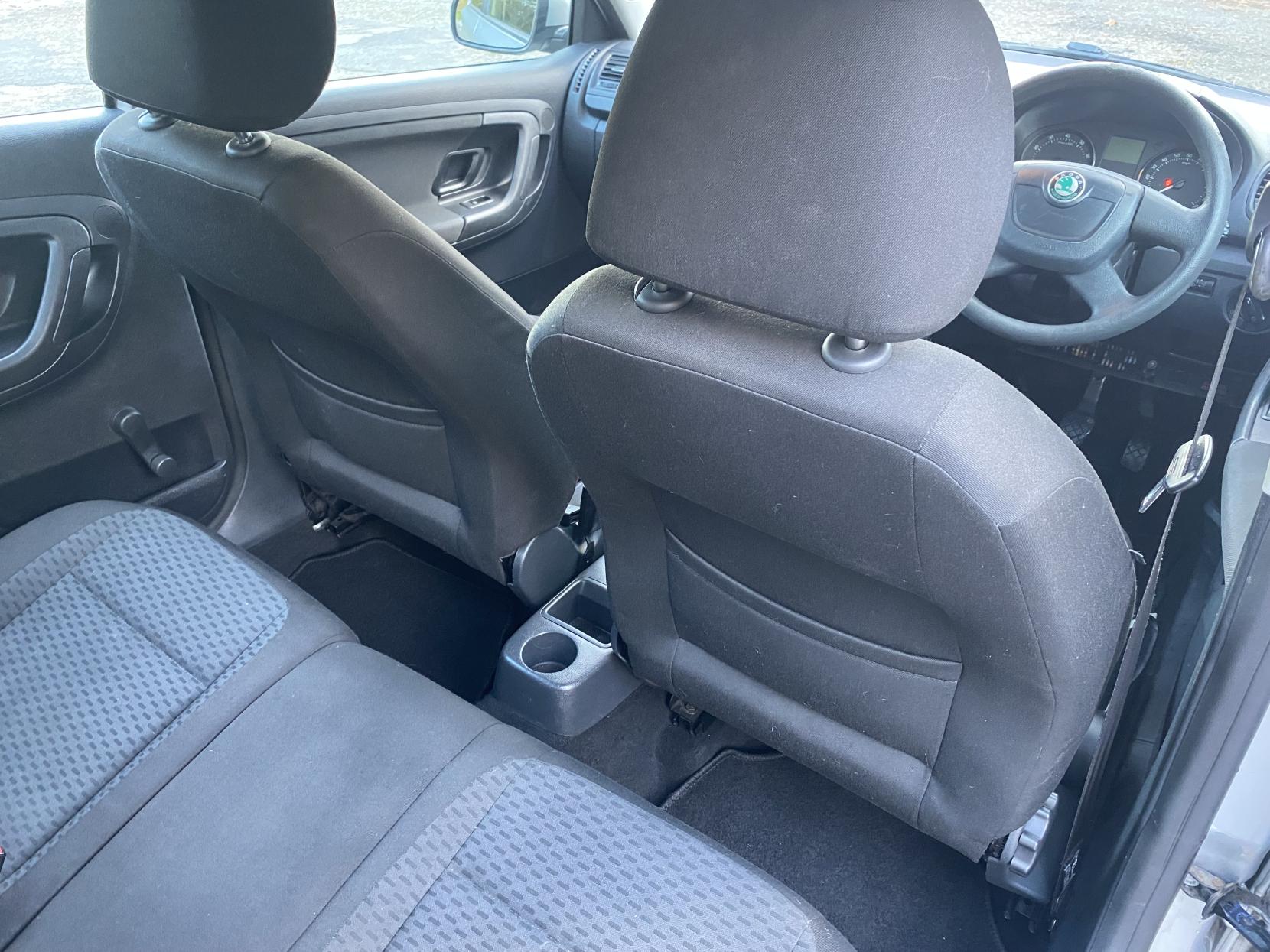 Skoda Fabia 1.2 SE Hatchback 5dr Petrol Manual Euro 5 (69 ps)