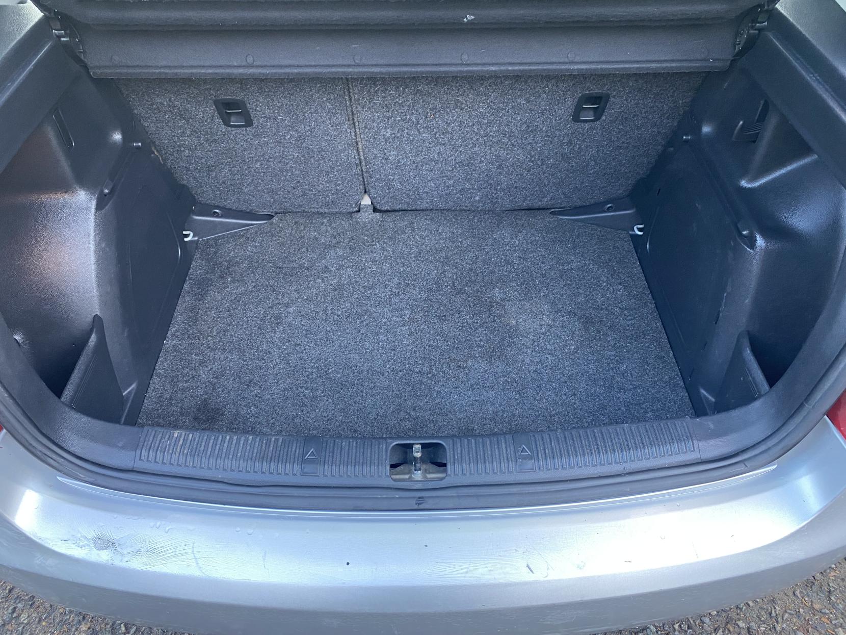 Skoda Fabia 1.2 SE Hatchback 5dr Petrol Manual Euro 5 (69 ps)