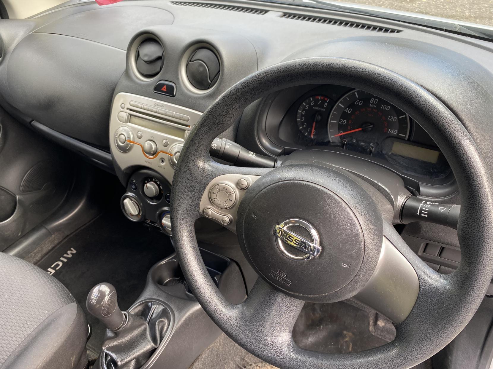 Nissan Micra 1.2 12V Visia Hatchback 5dr Petrol Manual Euro 5 (80 ps)