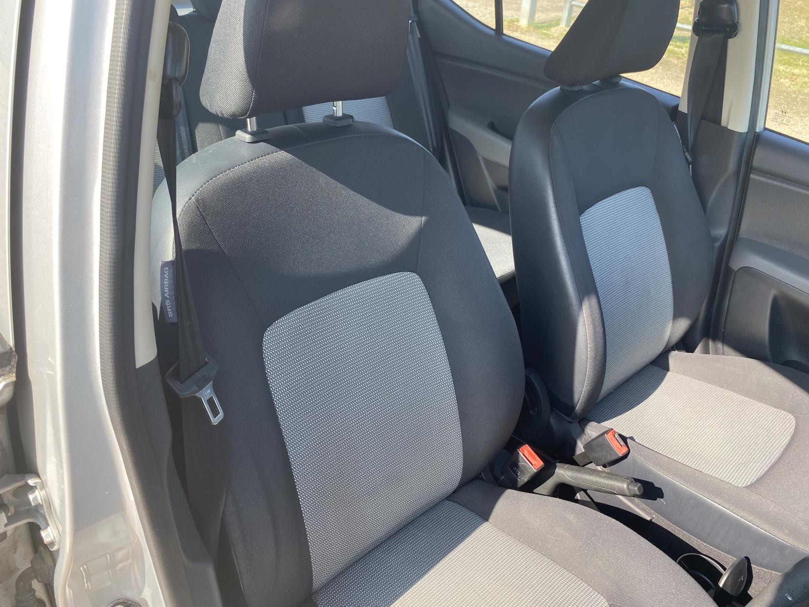 Hyundai i10 1.2 Classic Hatchback 5dr Petrol Manual Euro 4 (77 bhp)