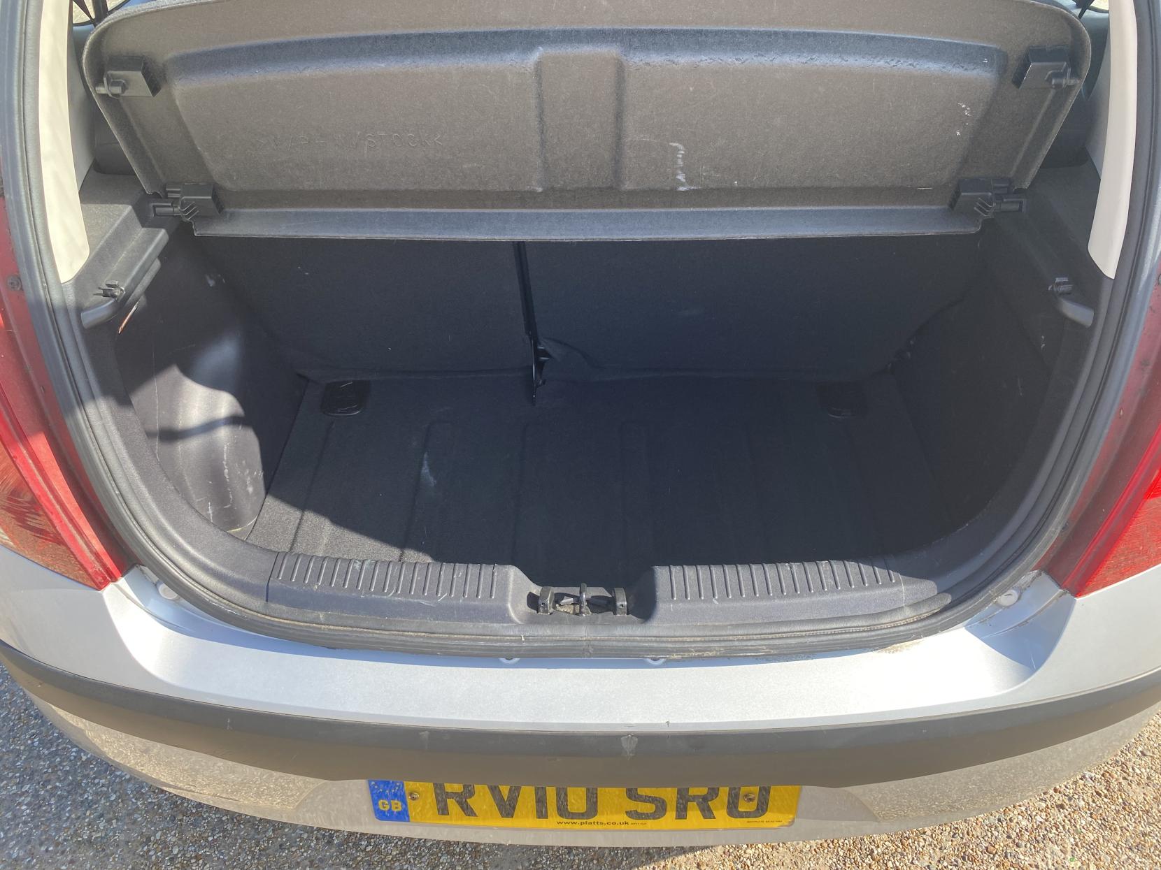 Hyundai i10 1.2 Classic Hatchback 5dr Petrol Manual Euro 4 (77 bhp)