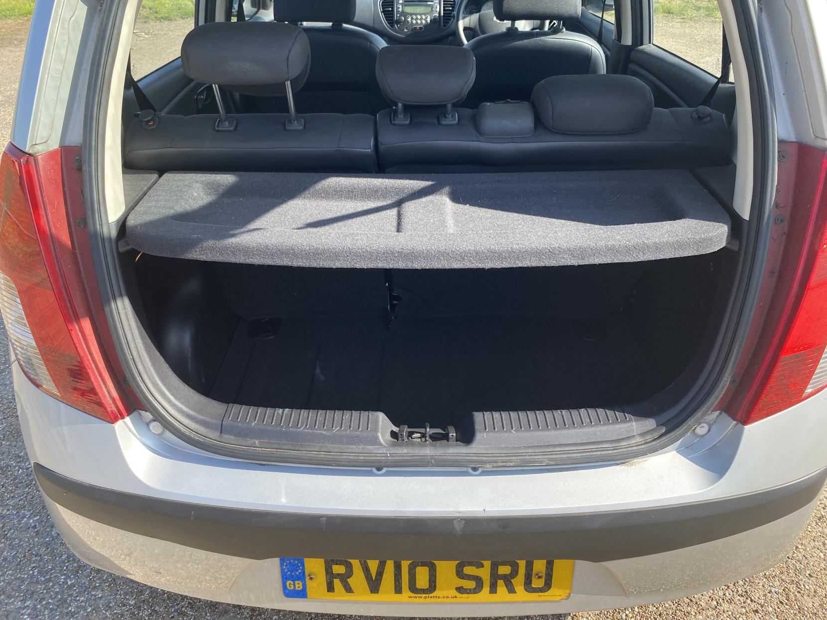 Hyundai i10 1.2 Classic Hatchback 5dr Petrol Manual Euro 4 (77 bhp)