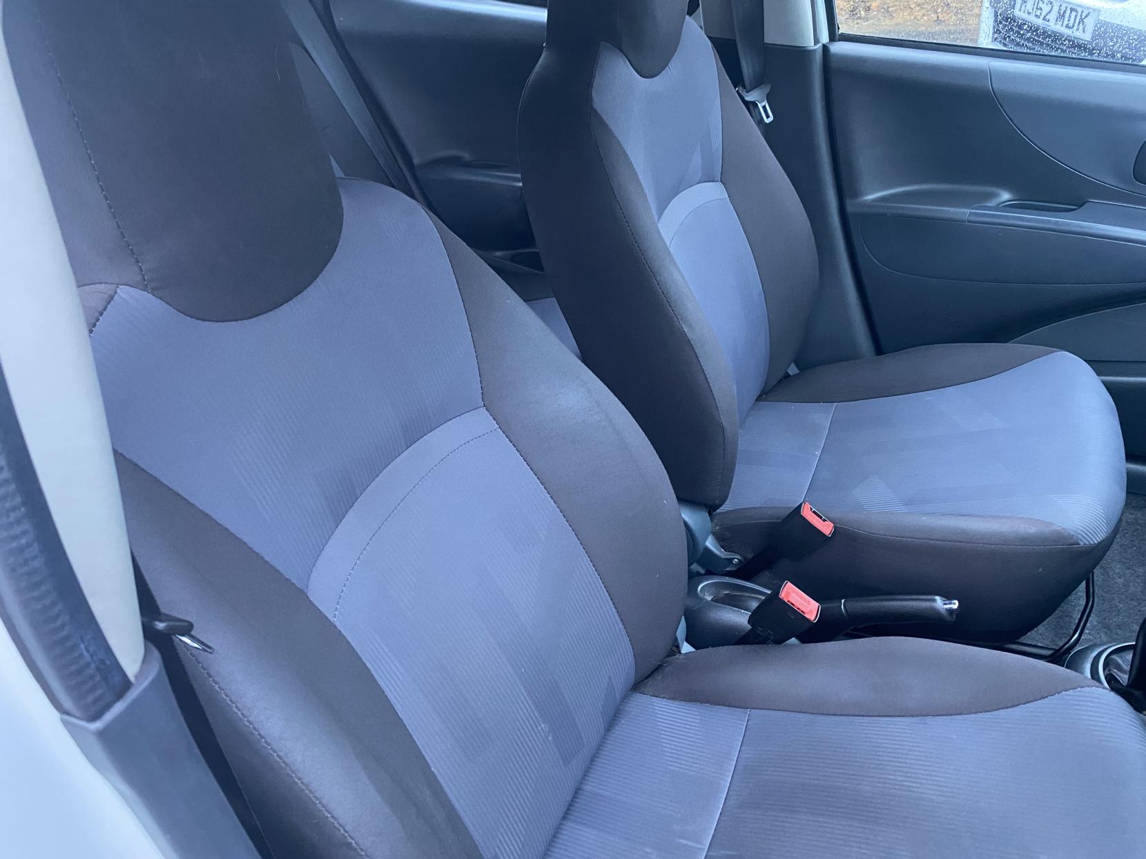 Suzuki Alto 1.0 12V SZ Hatchback 5dr Petrol Manual Euro 5 (68 ps)