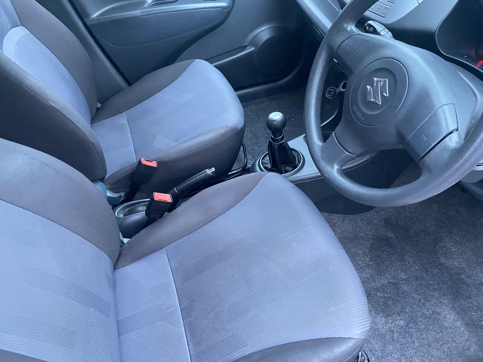 Suzuki Alto 1.0 12V SZ Hatchback 5dr Petrol Manual Euro 5 (68 ps)