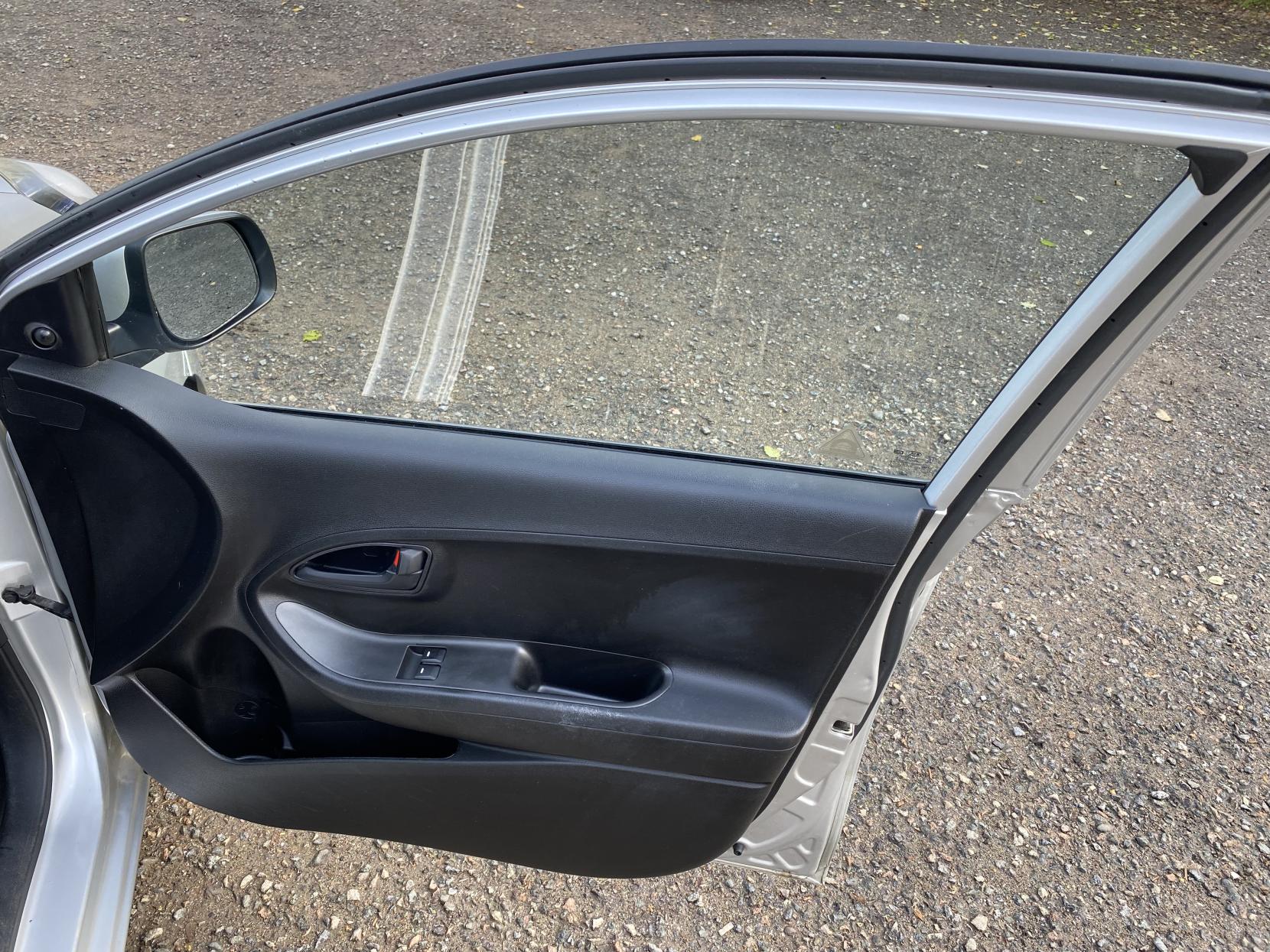 Kia Picanto 1.0 1 Hatchback 5dr Petrol Manual Euro 5 (68 bhp)