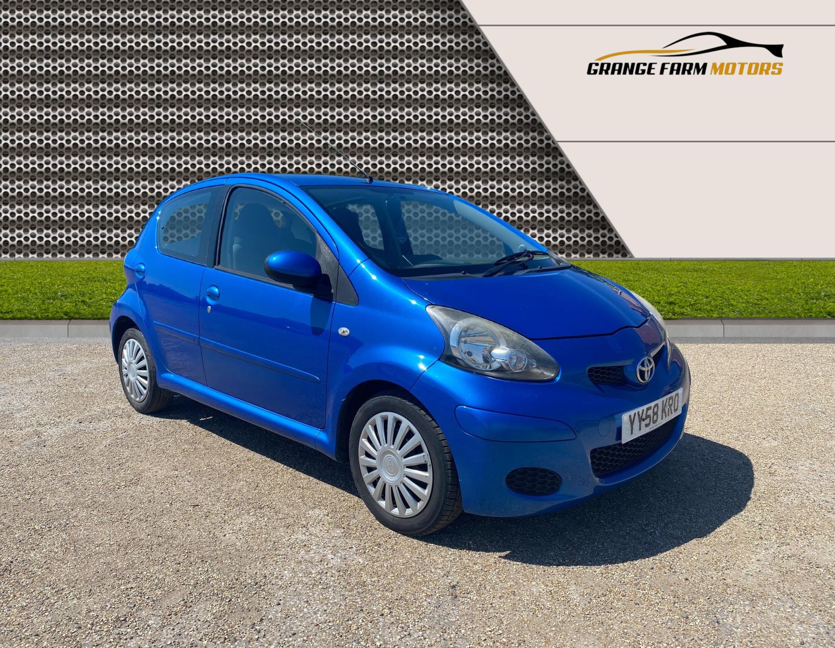 Toyota AYGO 1.0 VVT-i Blue Hatchback 5dr Petrol Manual Euro 4 (67 bhp)