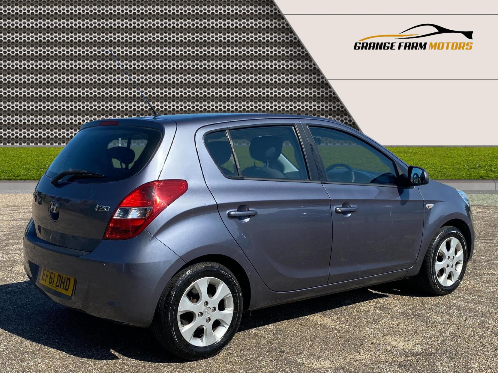 Hyundai i20 1.2 Comfort Hatchback 5dr Petrol Manual Euro 5 (77 bhp)