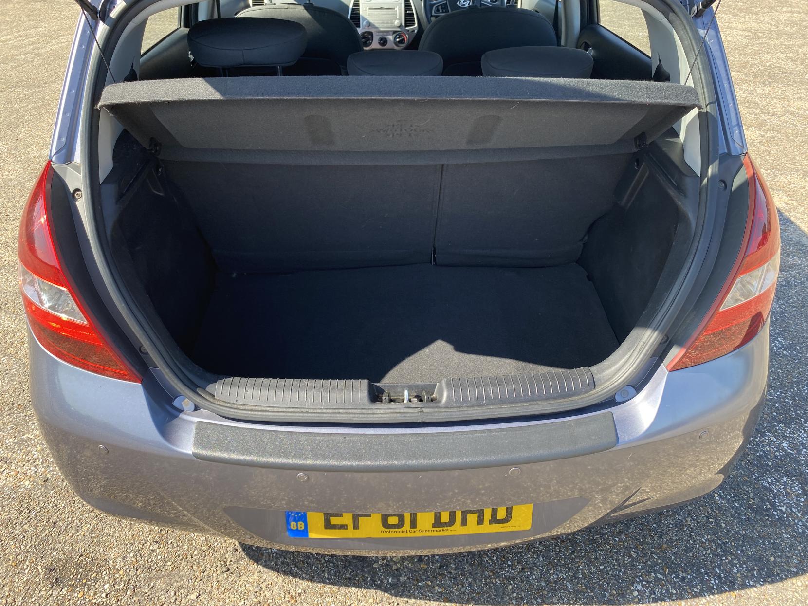 Hyundai i20 1.2 Comfort Hatchback 5dr Petrol Manual Euro 5 (77 bhp)