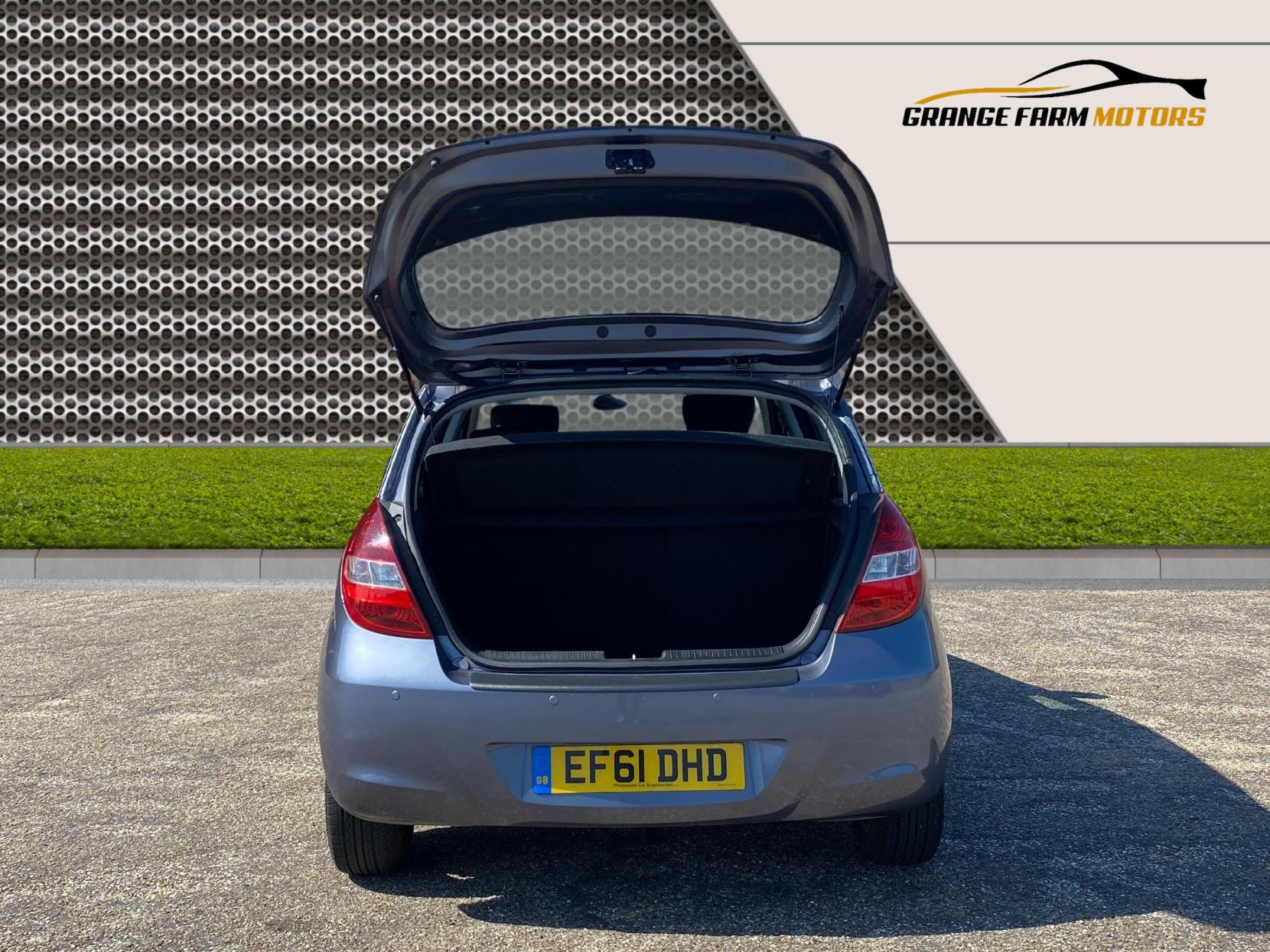 Hyundai i20 1.2 Comfort Hatchback 5dr Petrol Manual Euro 5 (77 bhp)