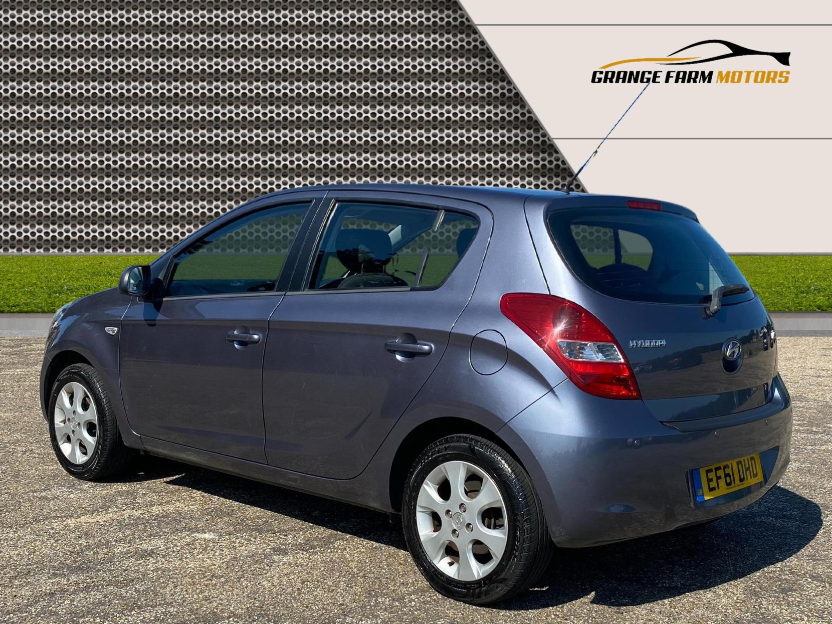Hyundai i20 1.2 Comfort Hatchback 5dr Petrol Manual Euro 5 (77 bhp)