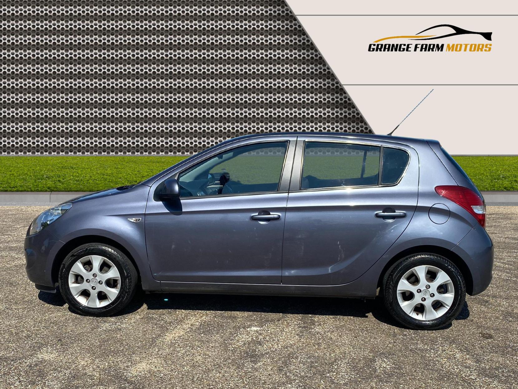 Hyundai i20 1.2 Comfort Hatchback 5dr Petrol Manual Euro 5 (77 bhp)