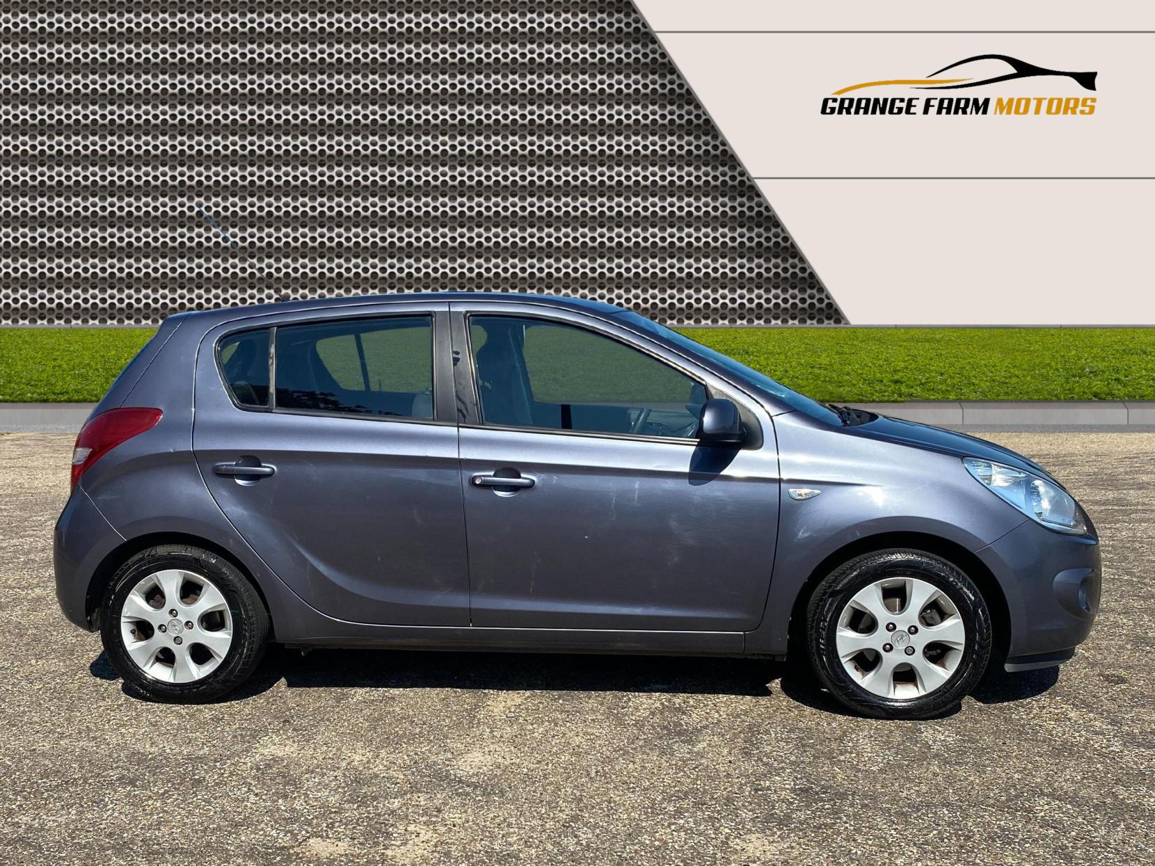 Hyundai i20 1.2 Comfort Hatchback 5dr Petrol Manual Euro 5 (77 bhp)
