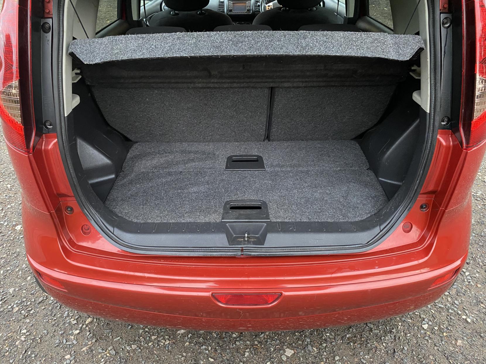 Nissan Note 1.4 16V n-tec Hatchback 5dr Petrol Manual Euro 4 (88 ps)